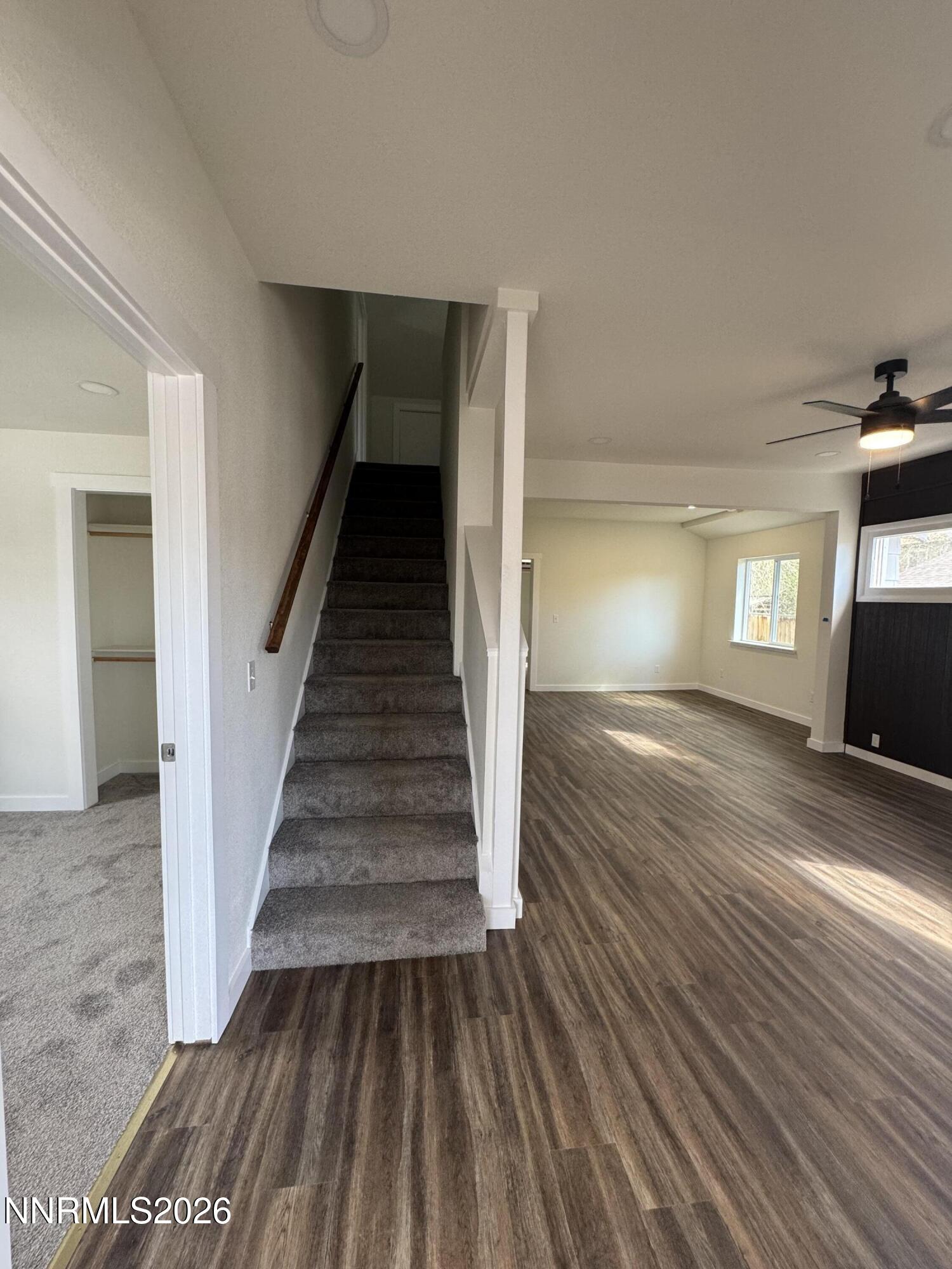 361 E Stillwater Avenue Property Photo 6
