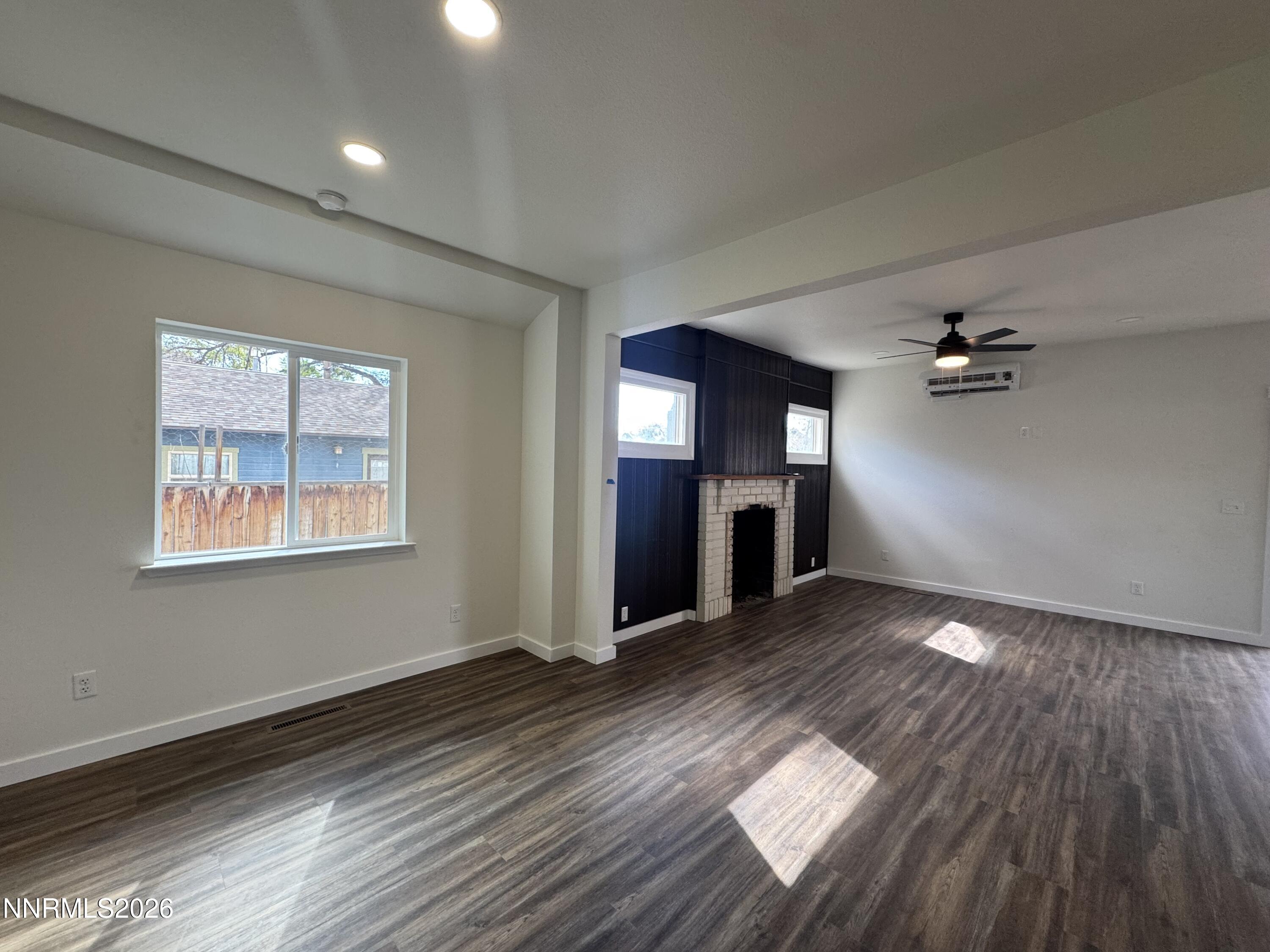 361 E Stillwater Avenue Property Photo 8