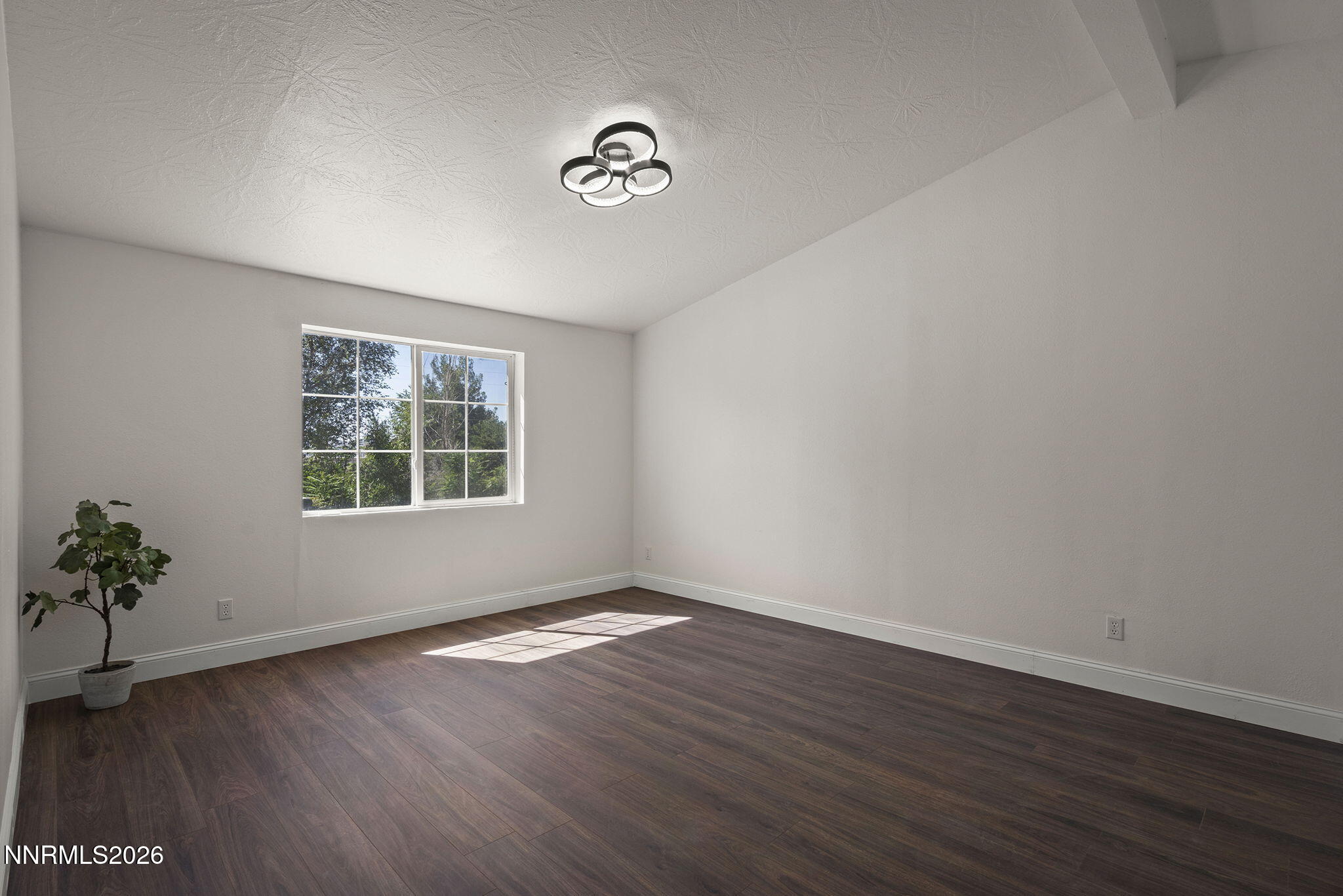 8780 Calico Trail Property Photo 11