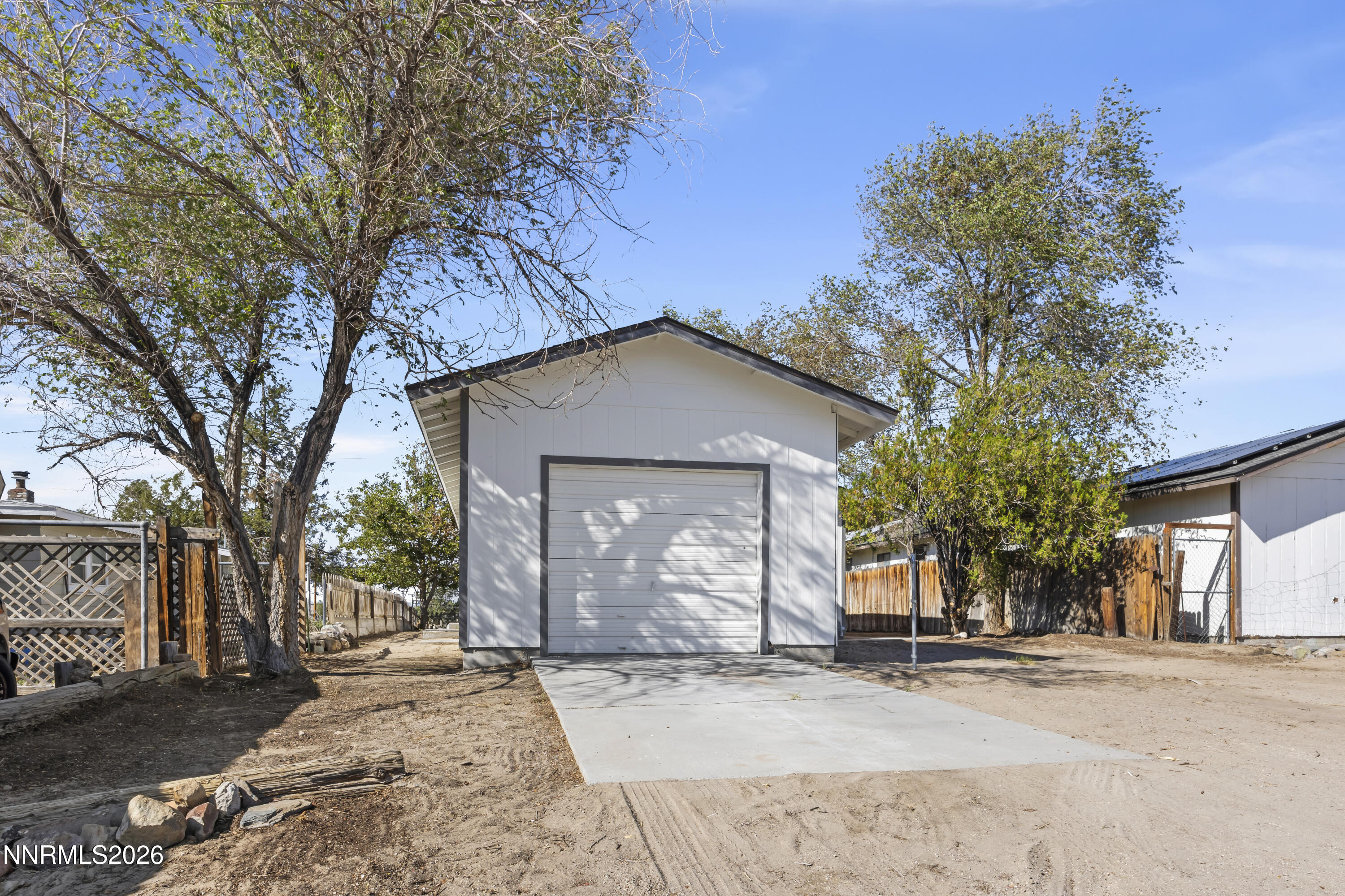 70 E Front Street Property Photo 3