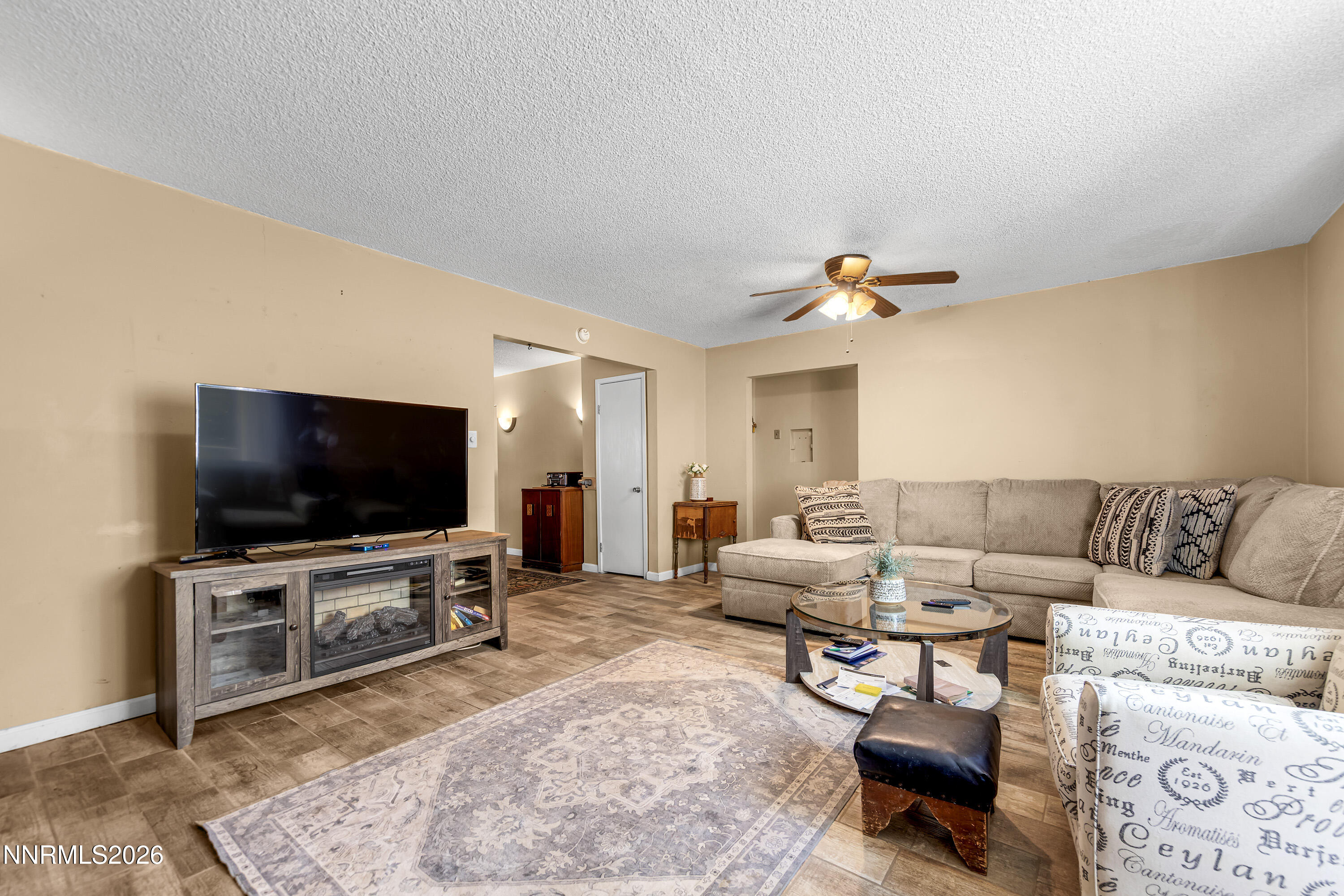 690 Matterhorn Boulevard Property Photo 8