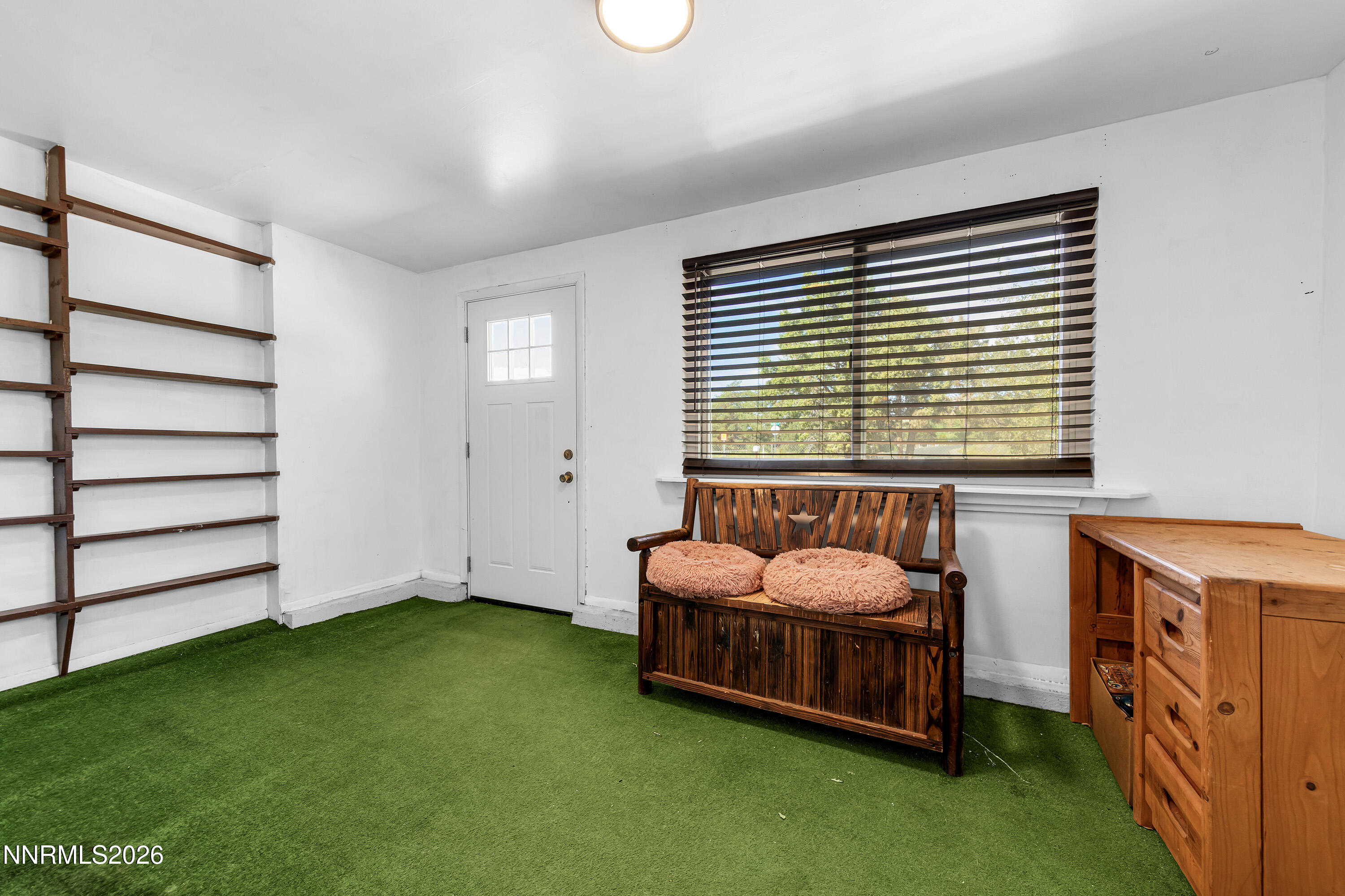 690 Matterhorn Boulevard Property Photo 25