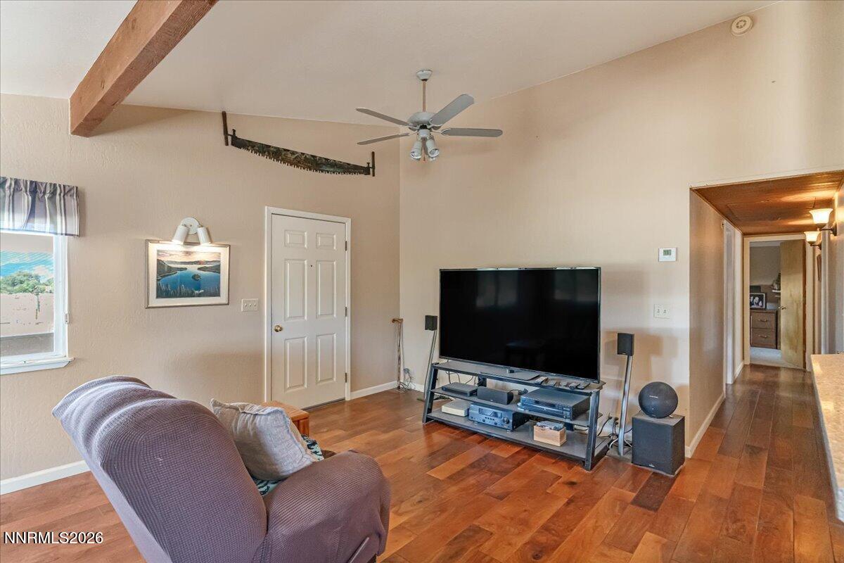1780 Amber Way Property Photo 6