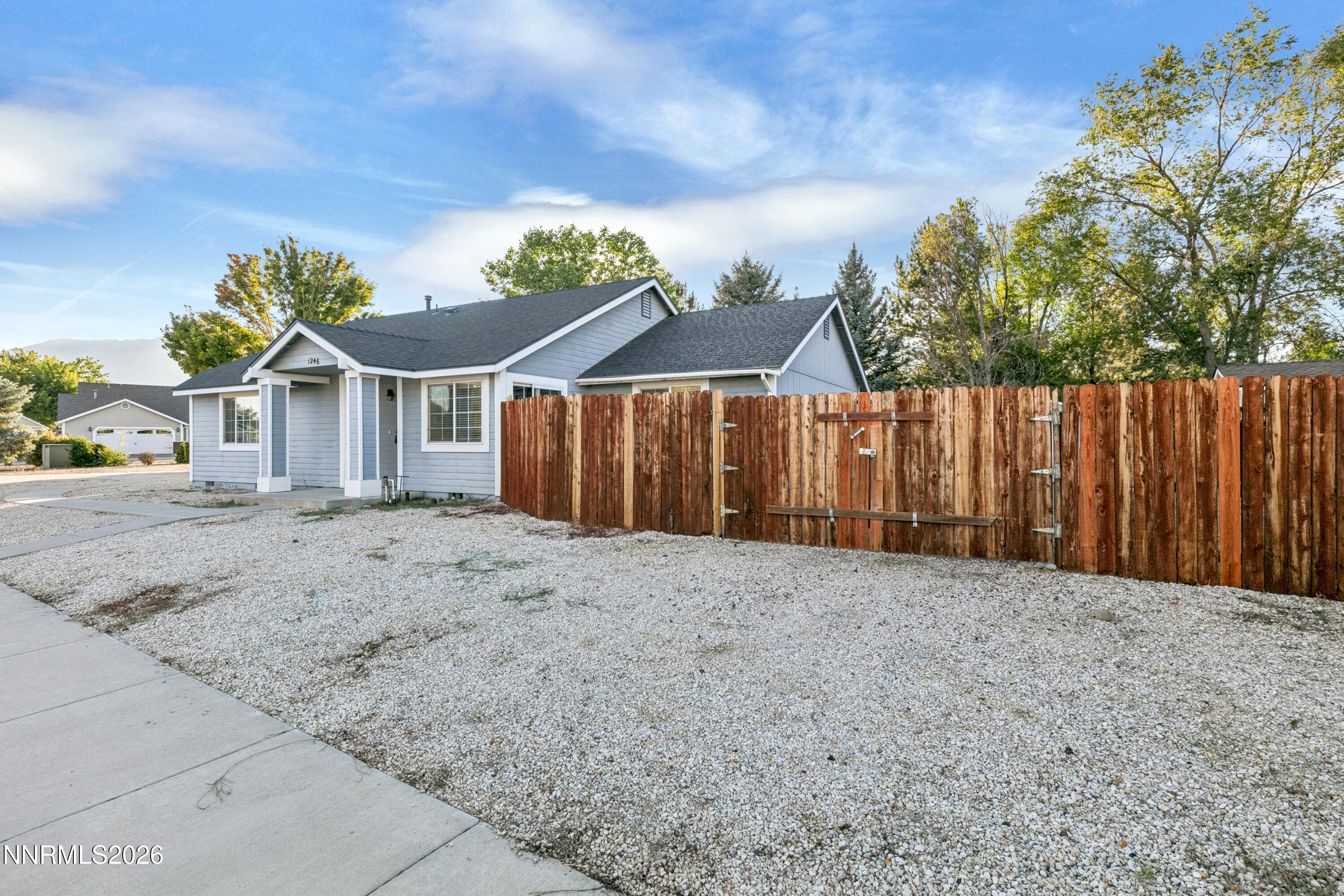 1246 Topaz Lane Property Photo 4