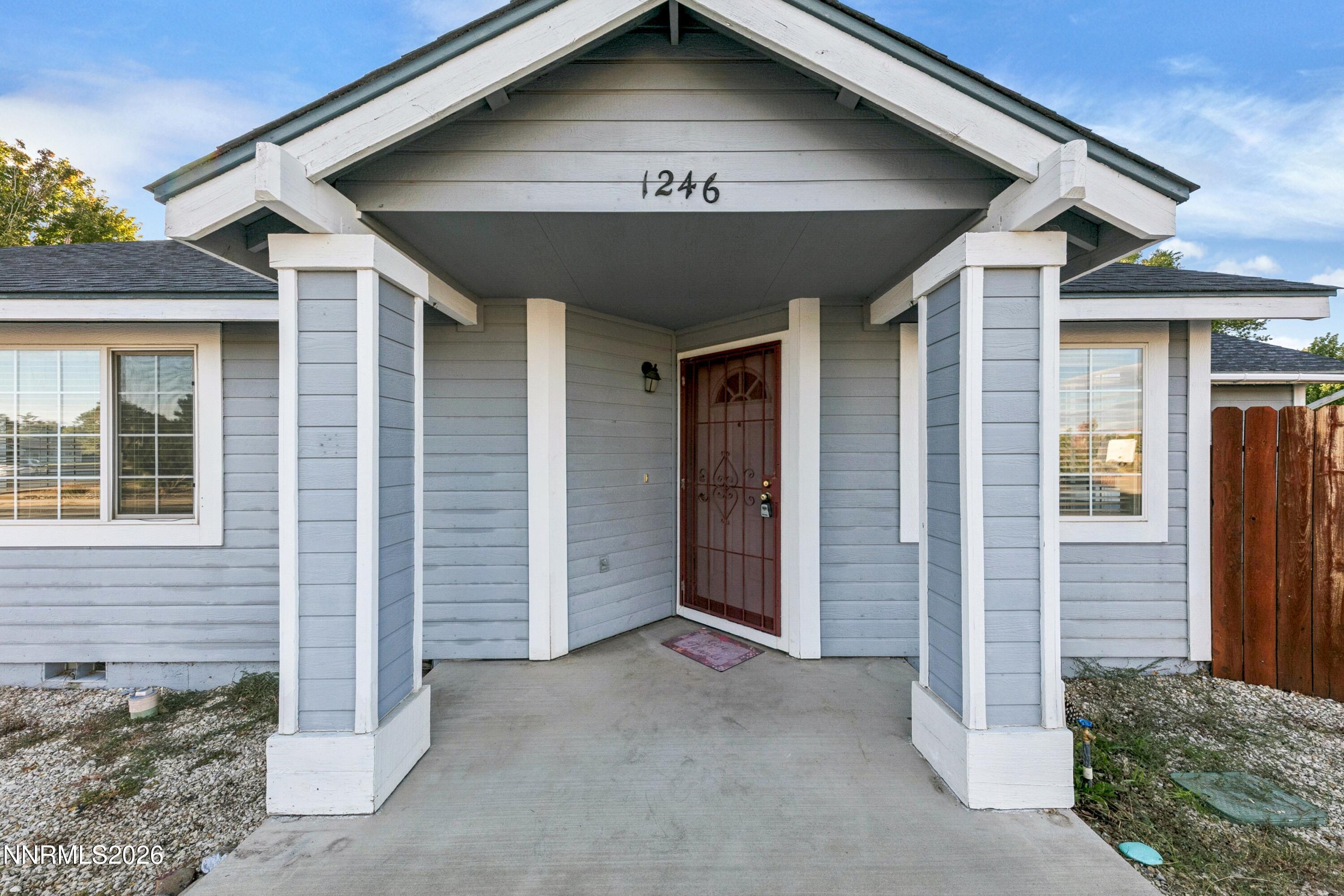 1246 Topaz Lane Property Photo 5