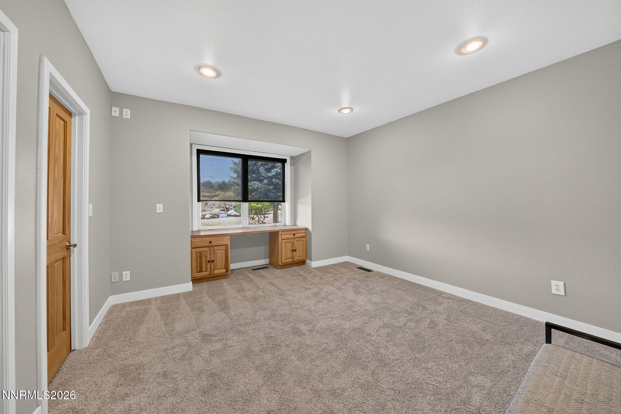 255 Desatoya Court Property Photo 16