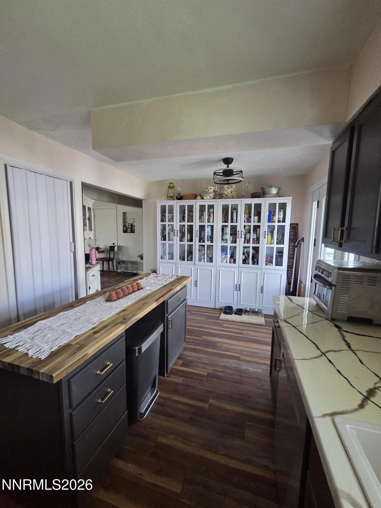 51 Locust Drive Property Photo 8