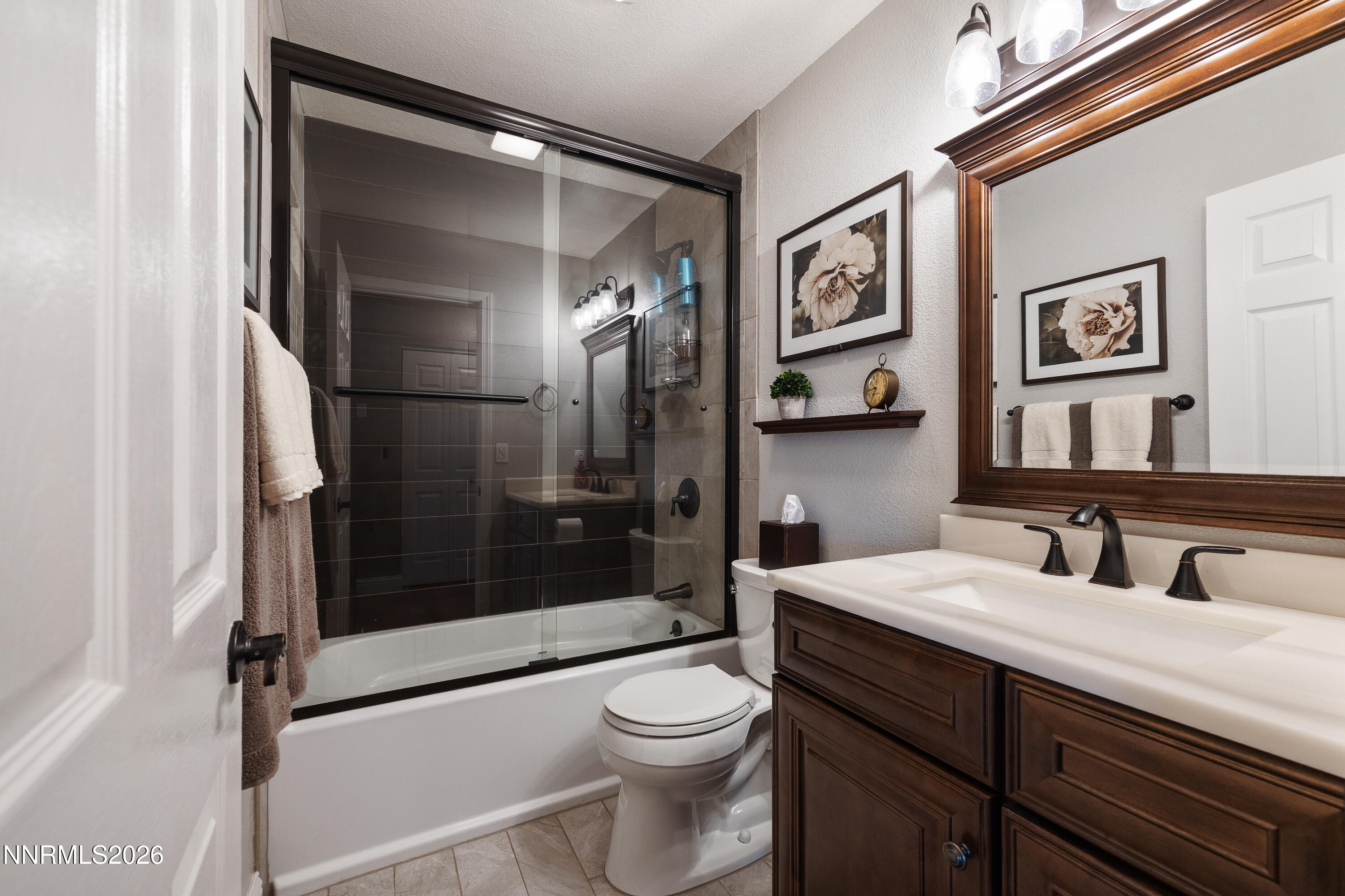 920 Mercedes Drive Property Photo 15