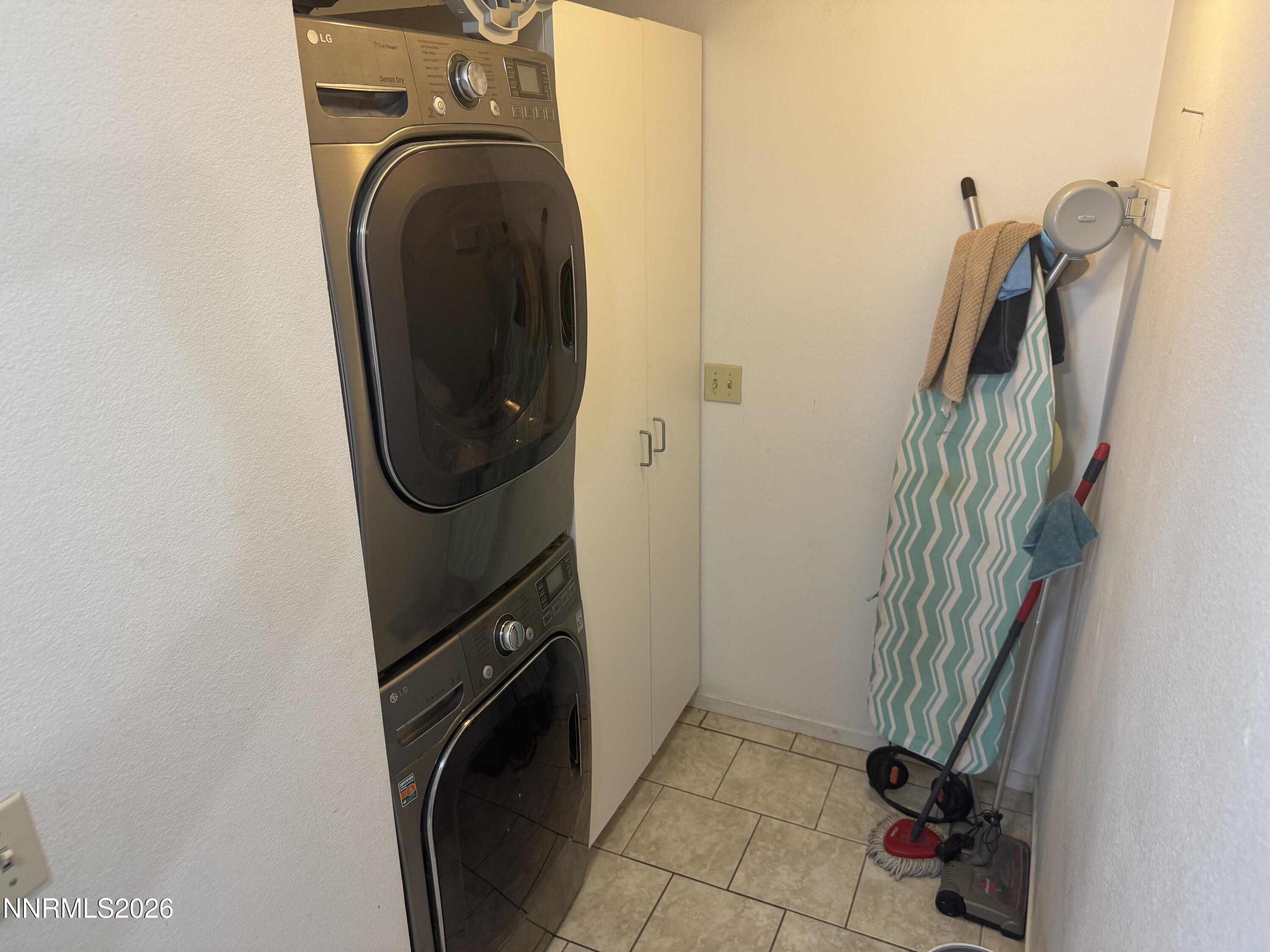 3563 Daniel Paul Court Property Photo 11