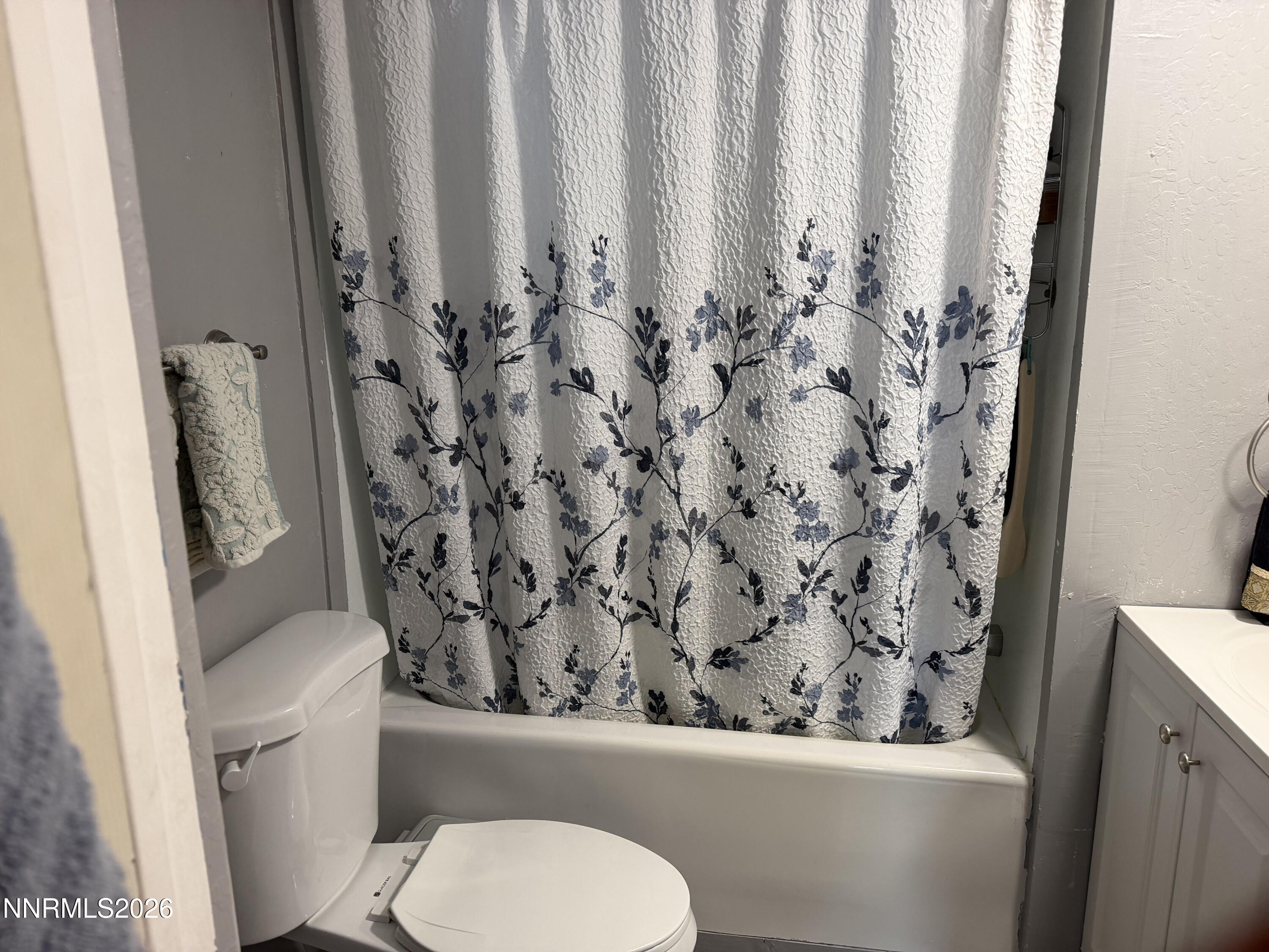 2526 Catherine Circle Property Photo 5