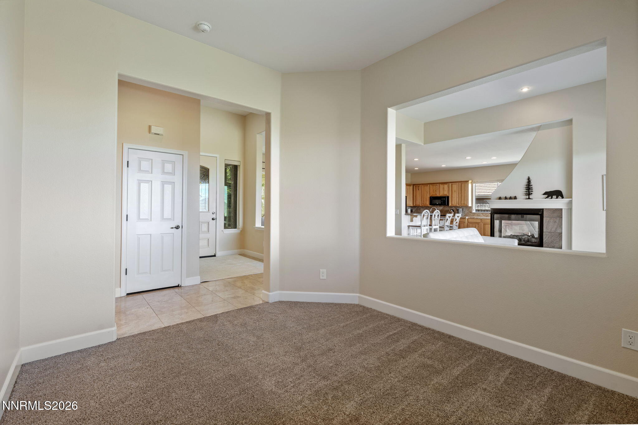 572 Echo Ridge Court Property Photo 9