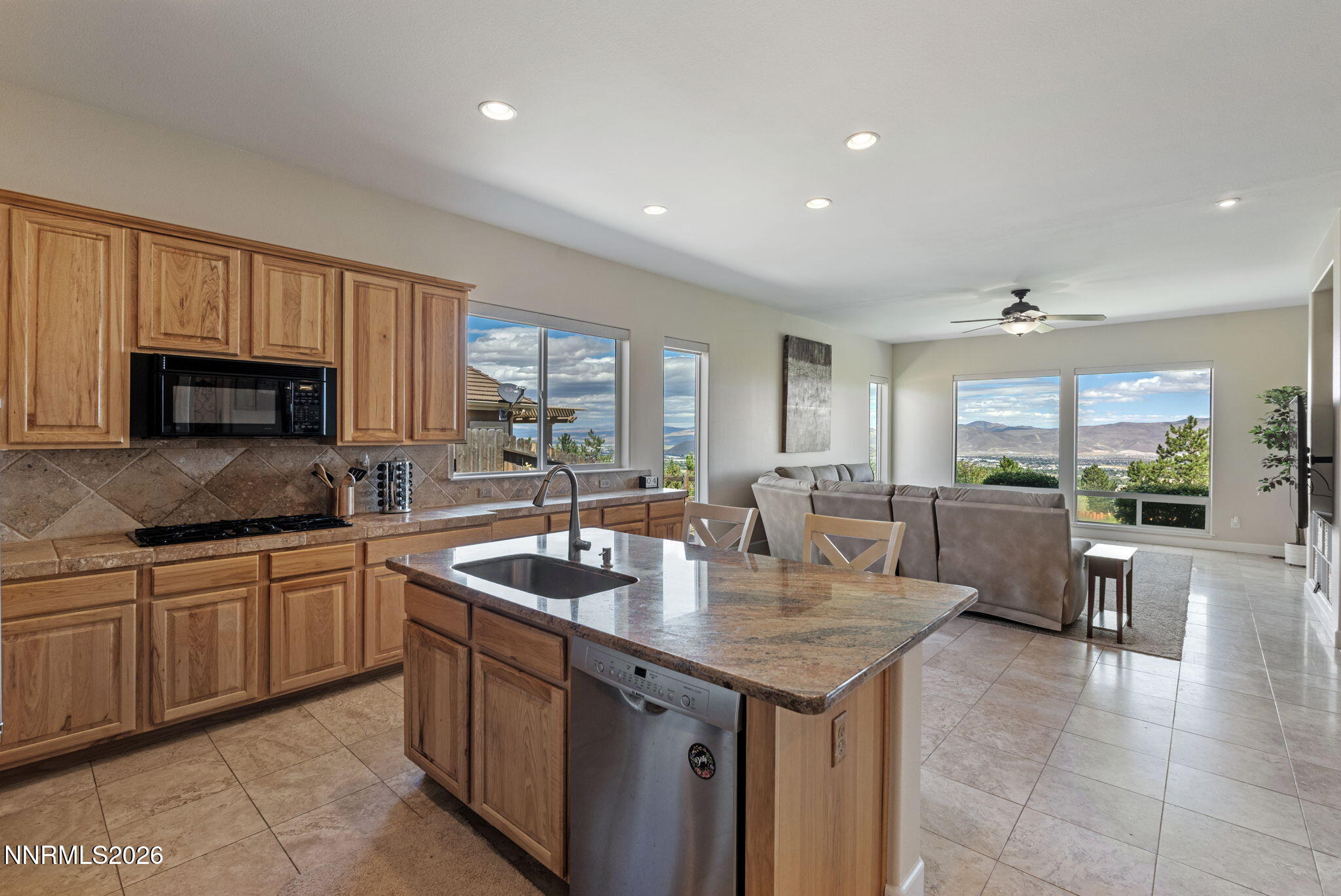 572 Echo Ridge Court Property Photo 18