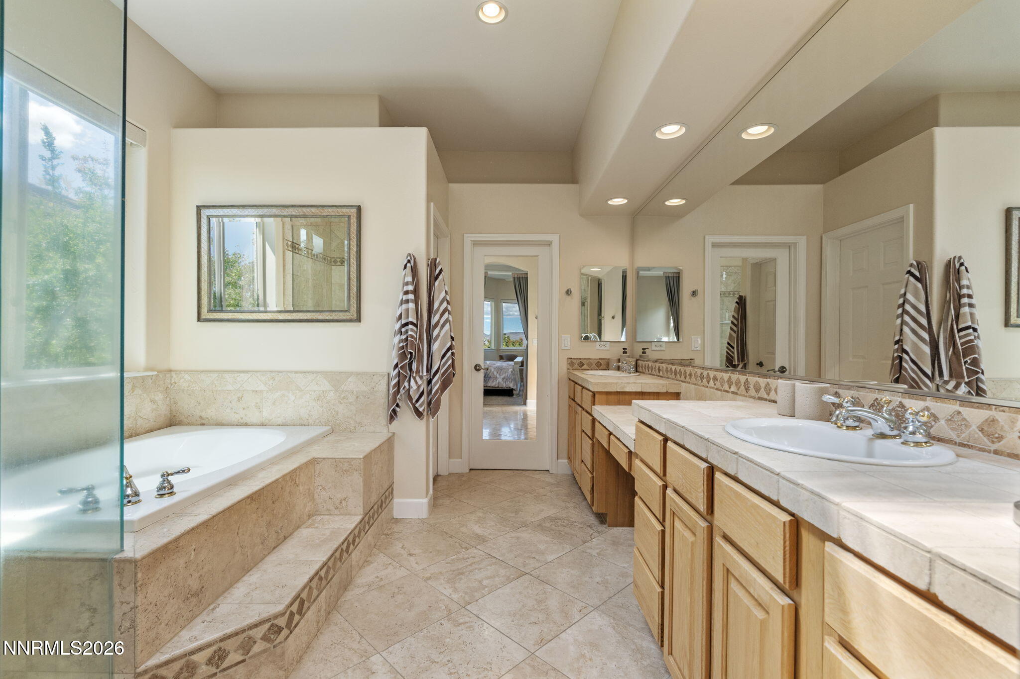 572 Echo Ridge Court Property Photo 31