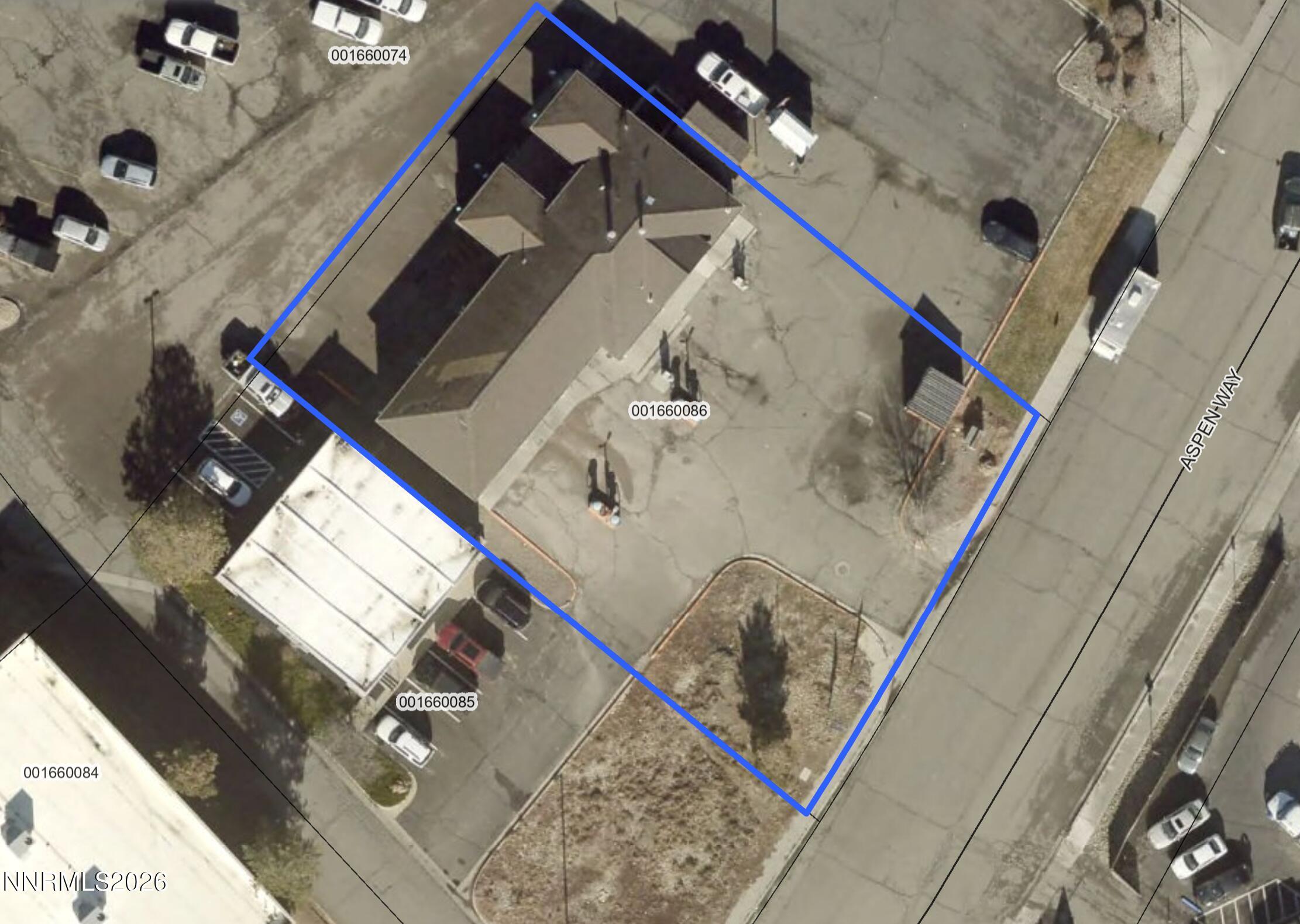 1730 Mountain City Highway Property Photo 3