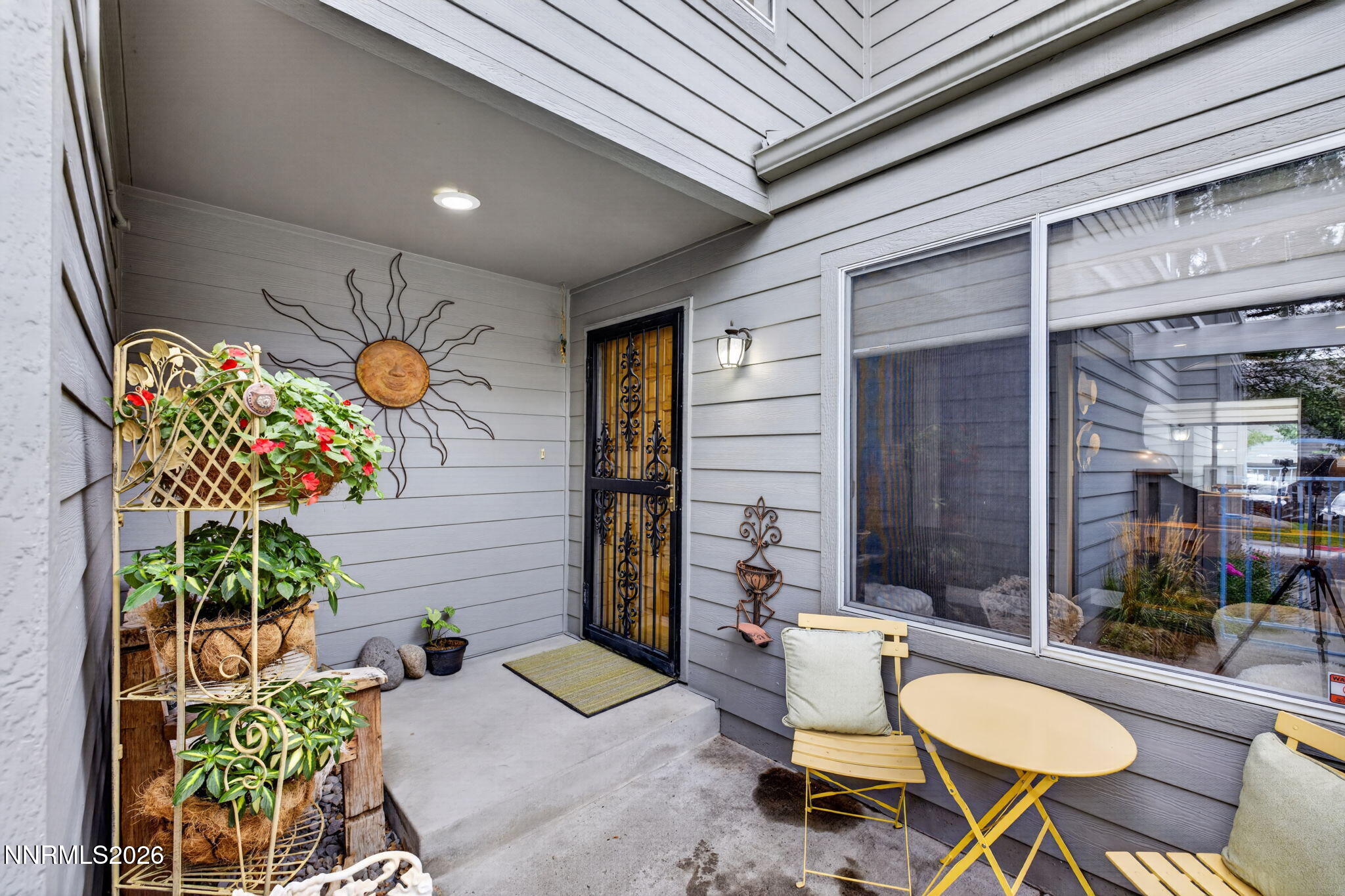 3180 Wedgewood Court Property Photo 8