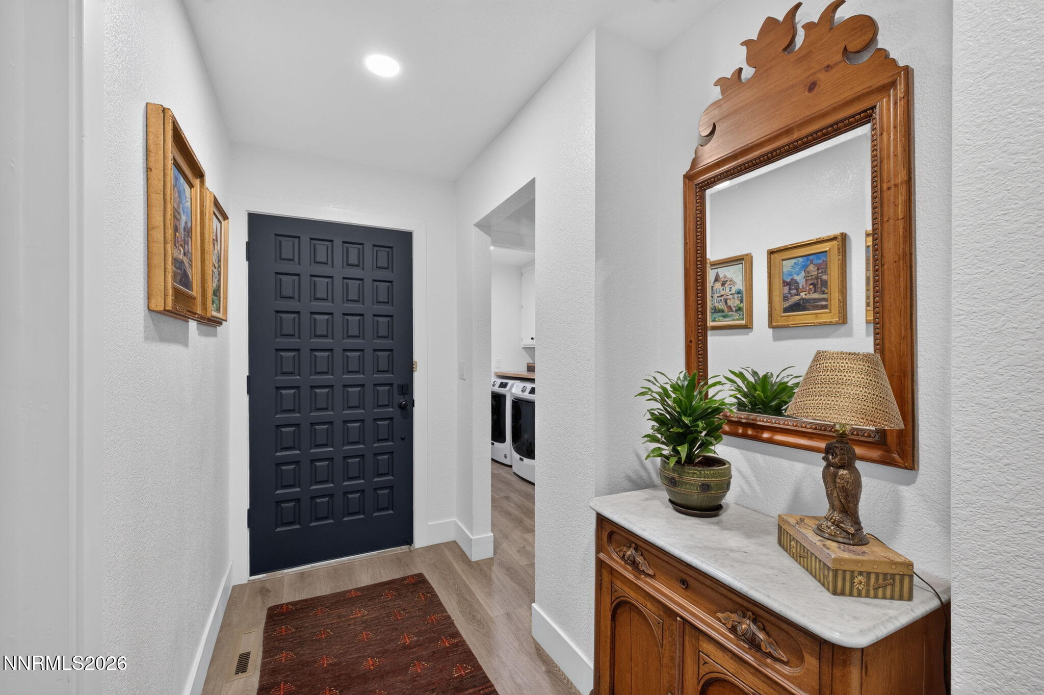 3180 Wedgewood Court Property Photo 11