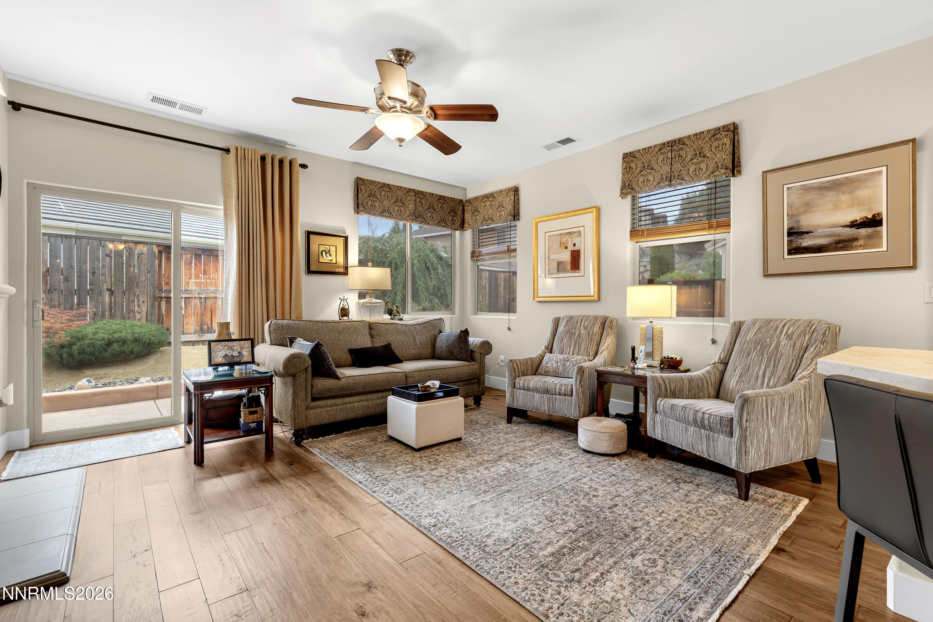 4755 Wood Thrush Lane Property Photo 3