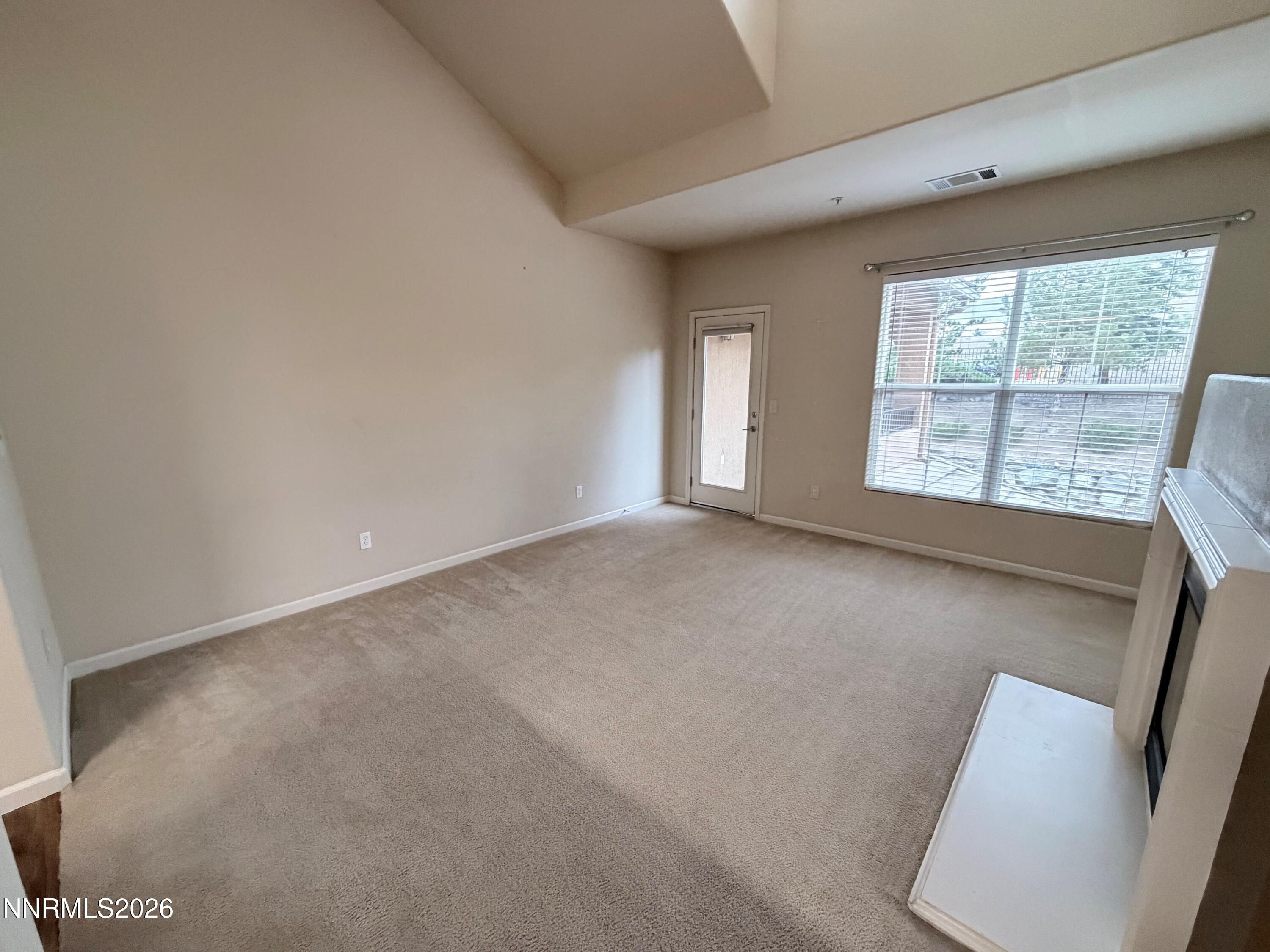 17000 Wedge Parkway Property Photo 4
