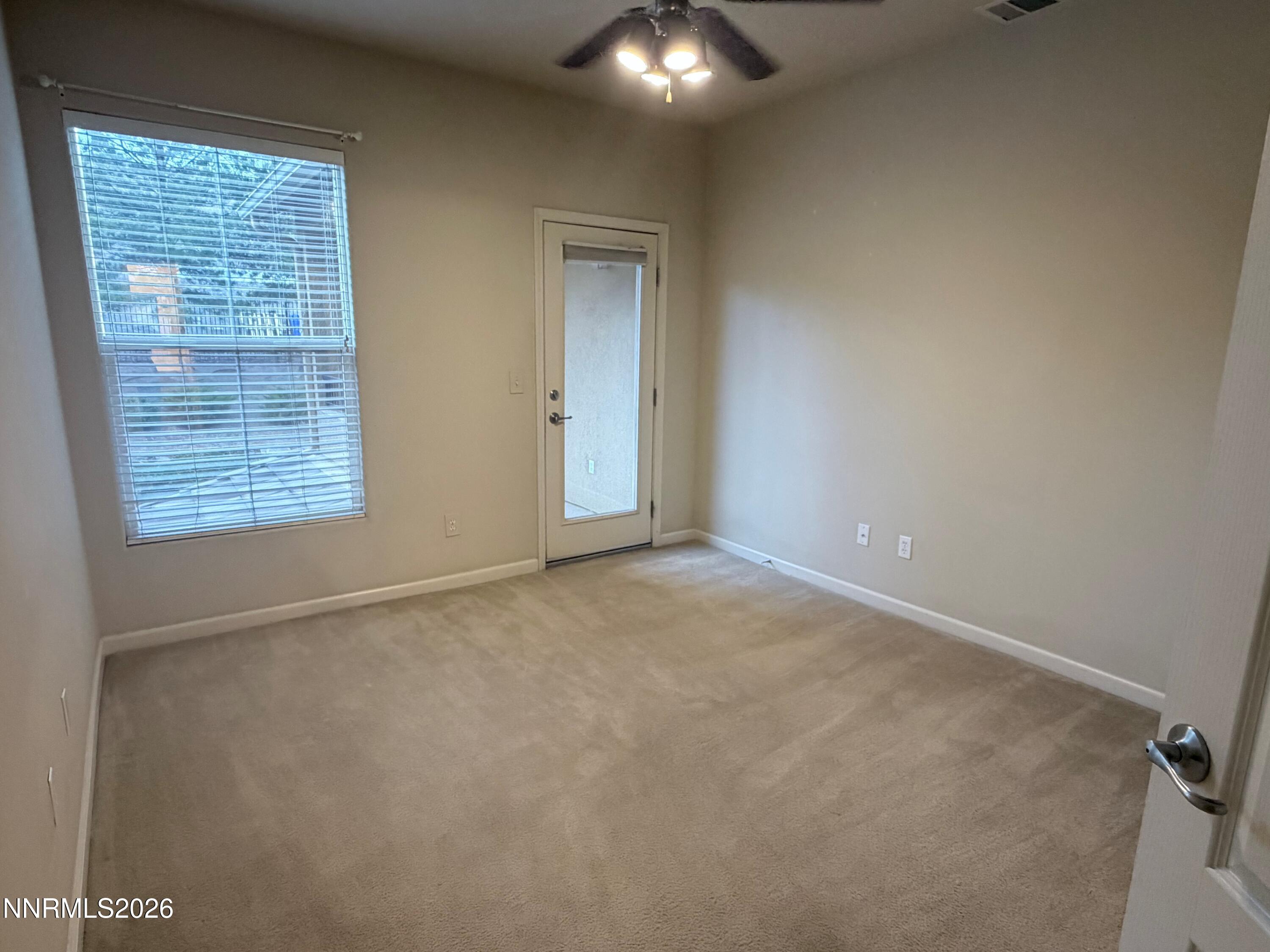 17000 Wedge Parkway Property Photo 13