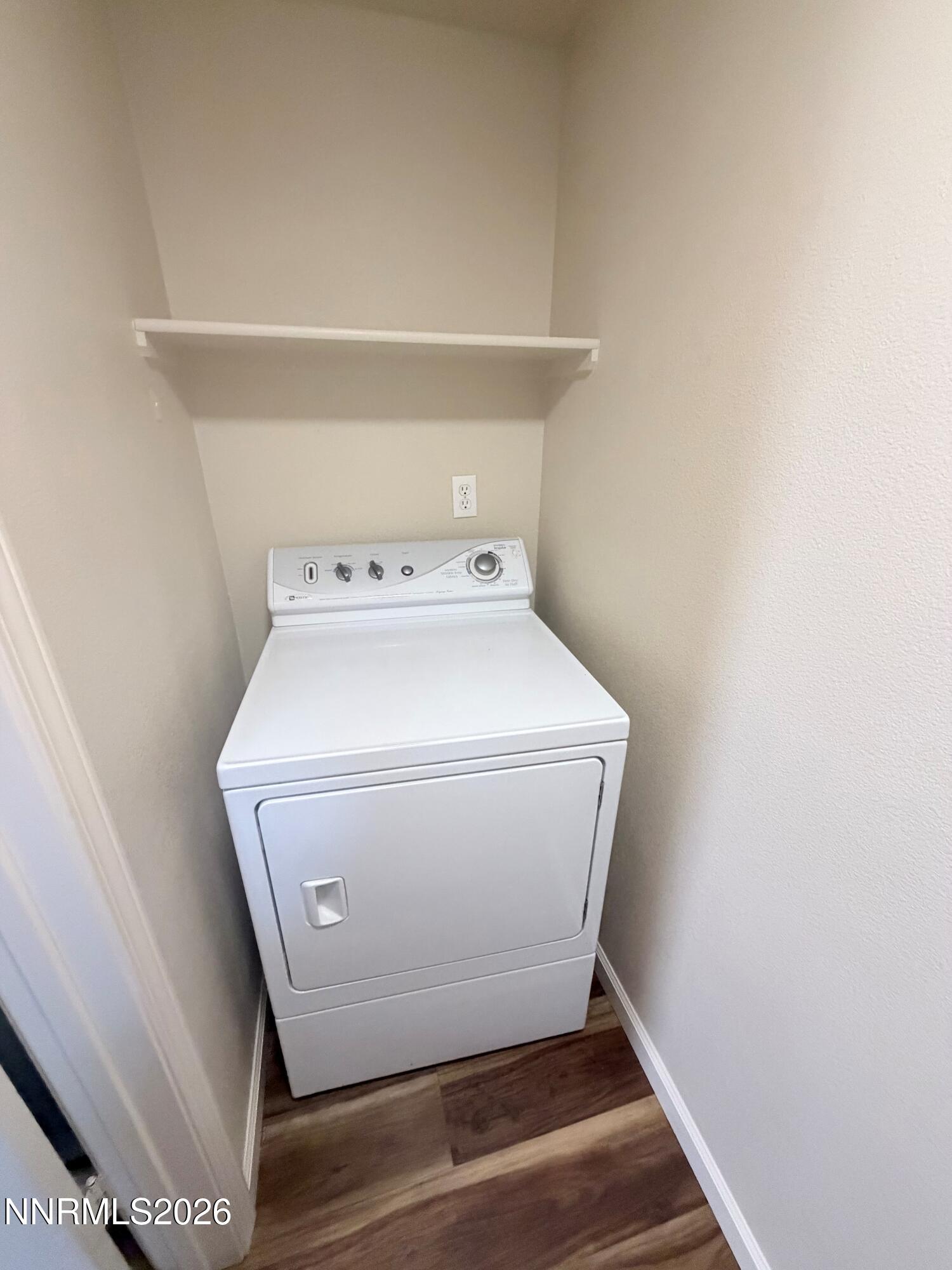 17000 Wedge Parkway Property Photo 21