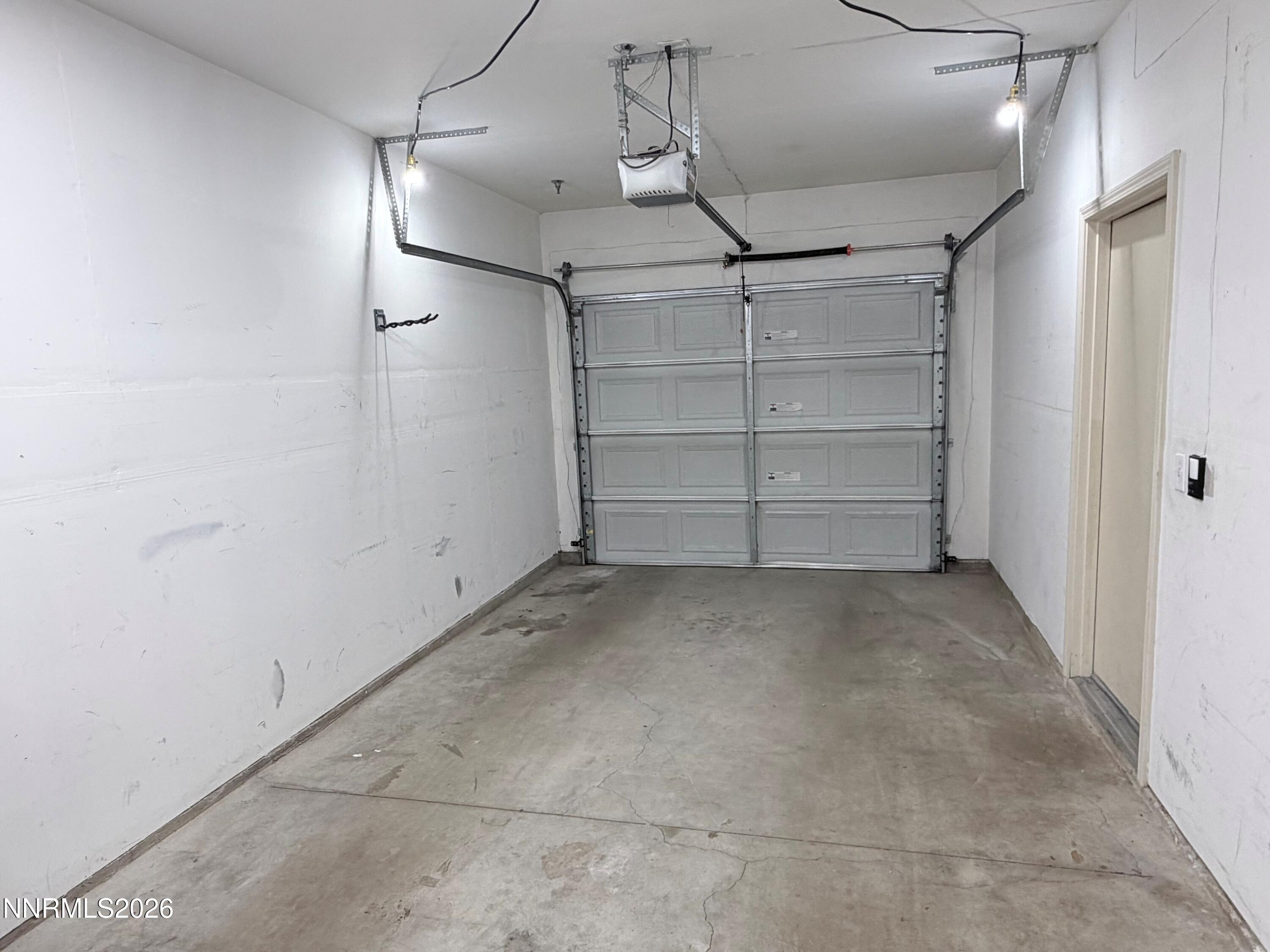 17000 Wedge Parkway Property Photo 23