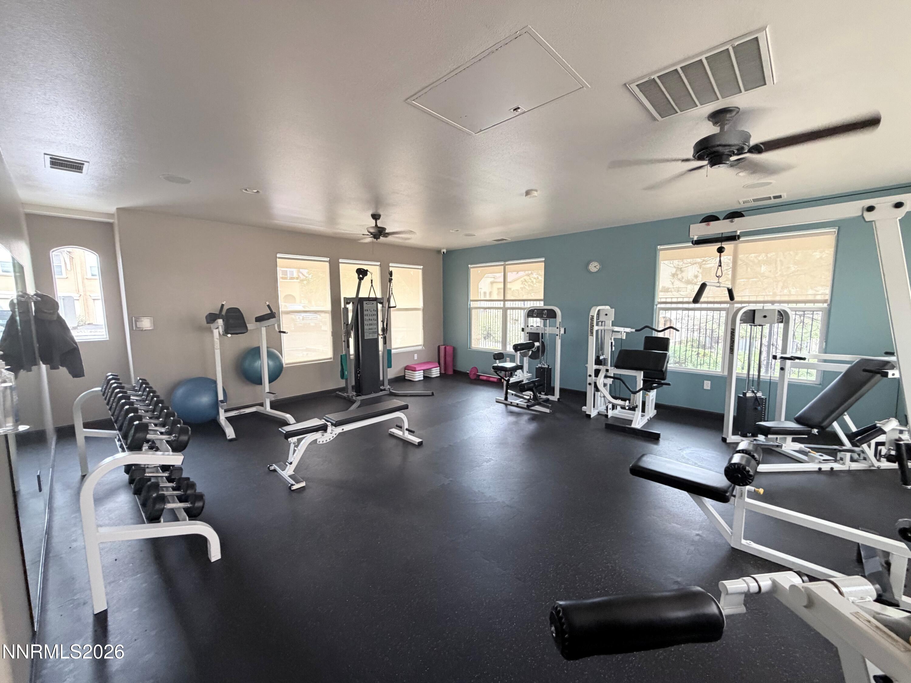 17000 Wedge Parkway Property Photo 28