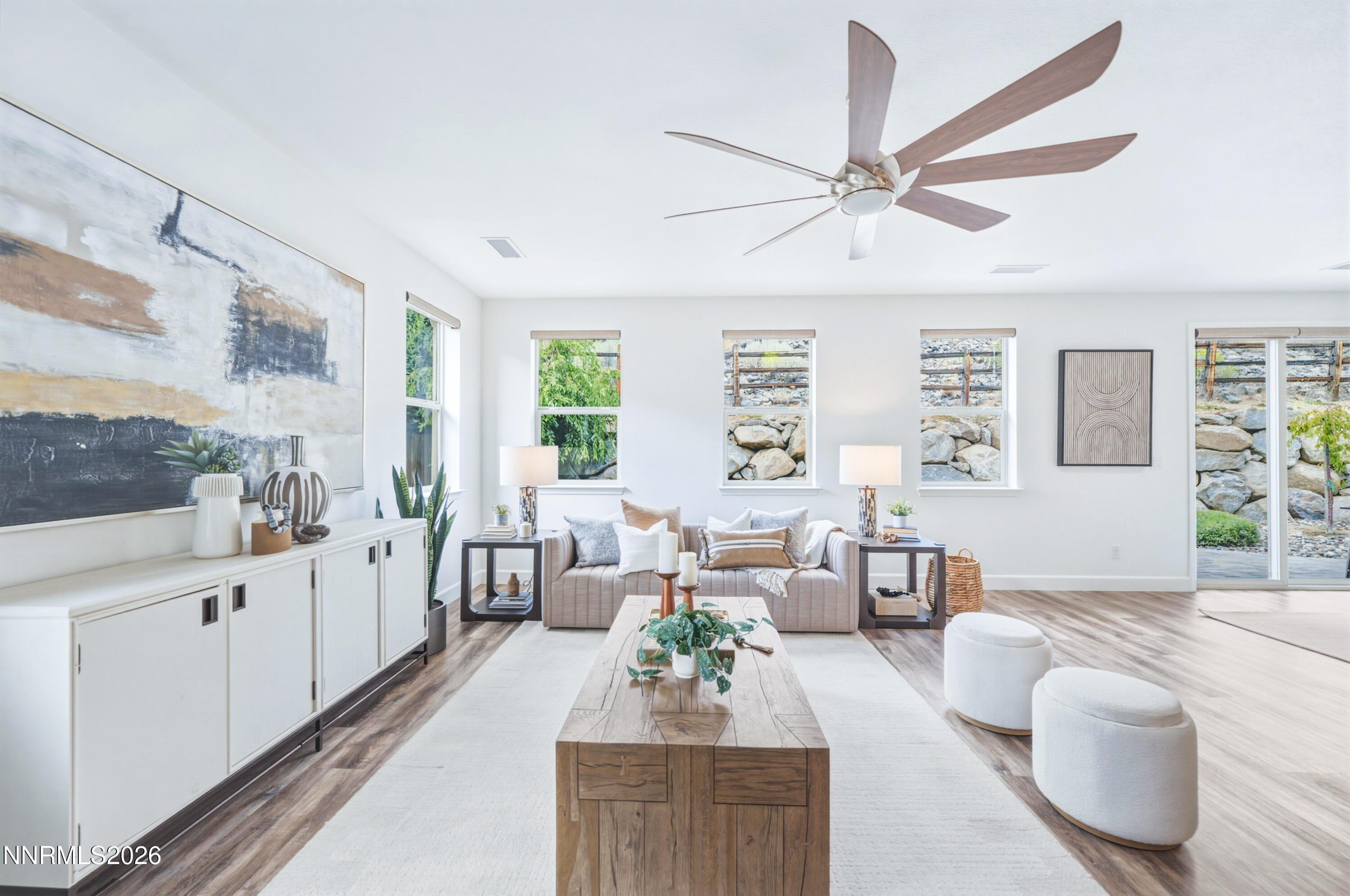 8865 Winter Peace Court Property Photo 4
