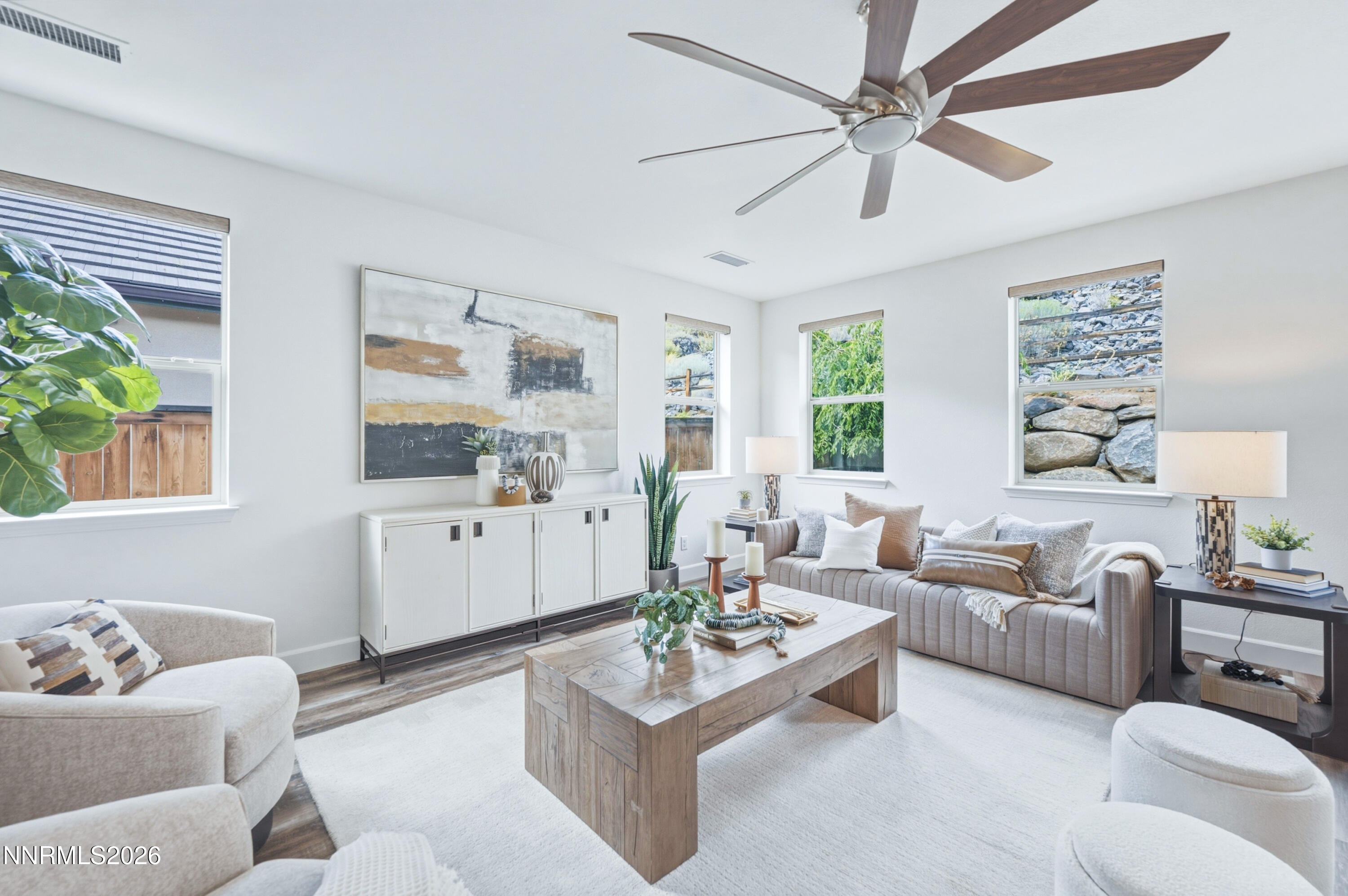 8865 Winter Peace Court Property Photo 6