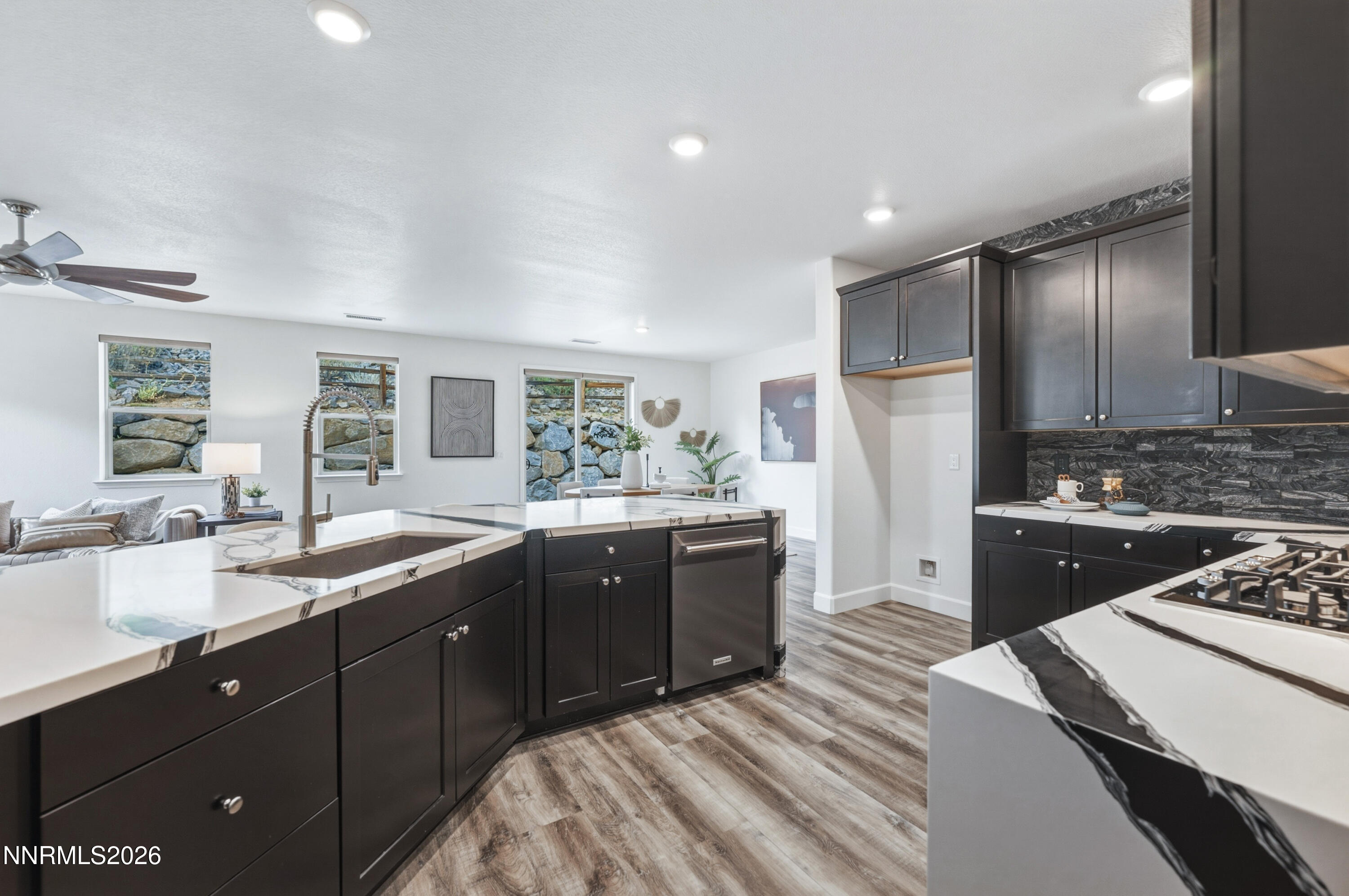 8865 Winter Peace Court Property Photo 10