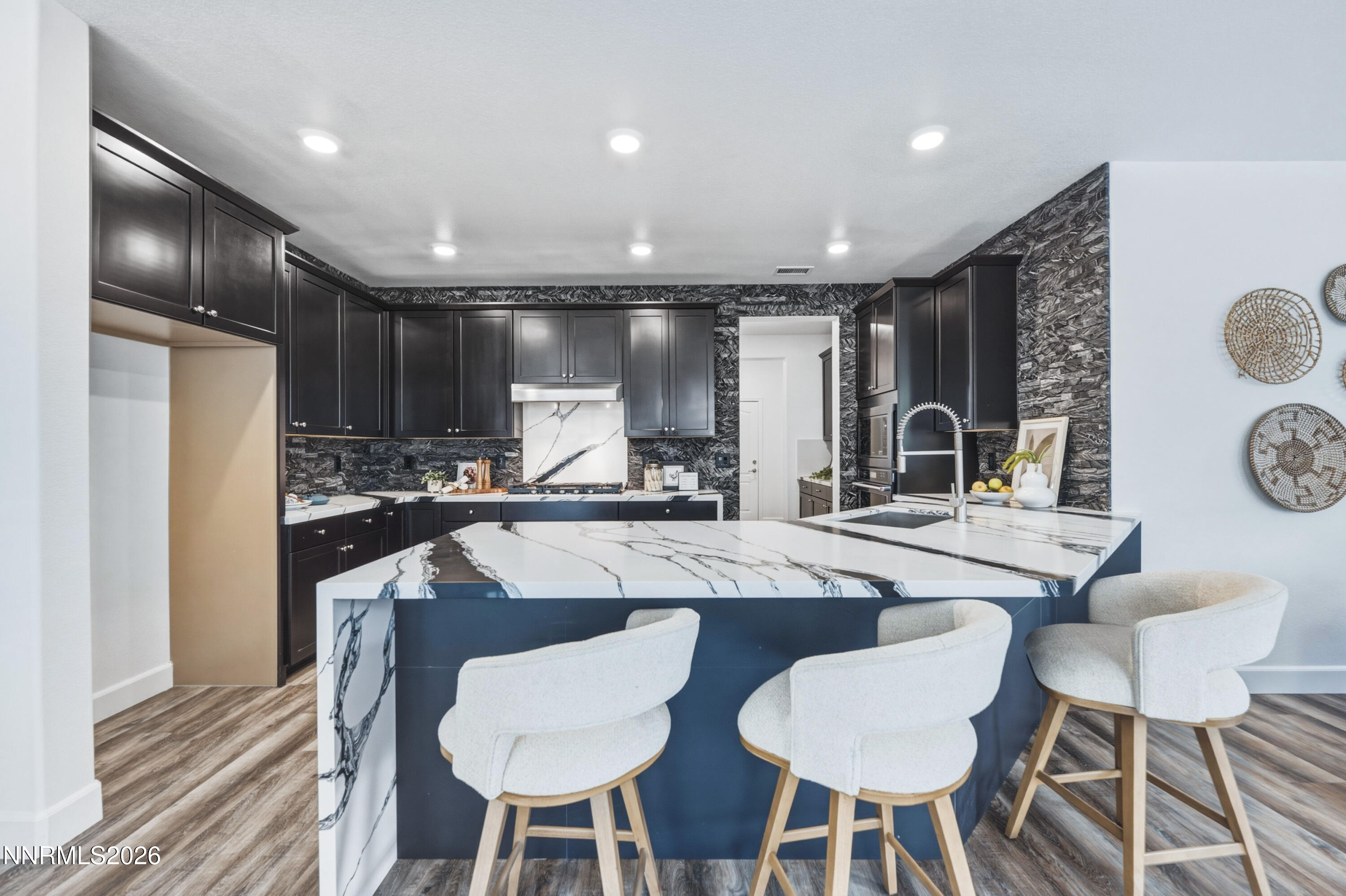 8865 Winter Peace Court Property Photo 16