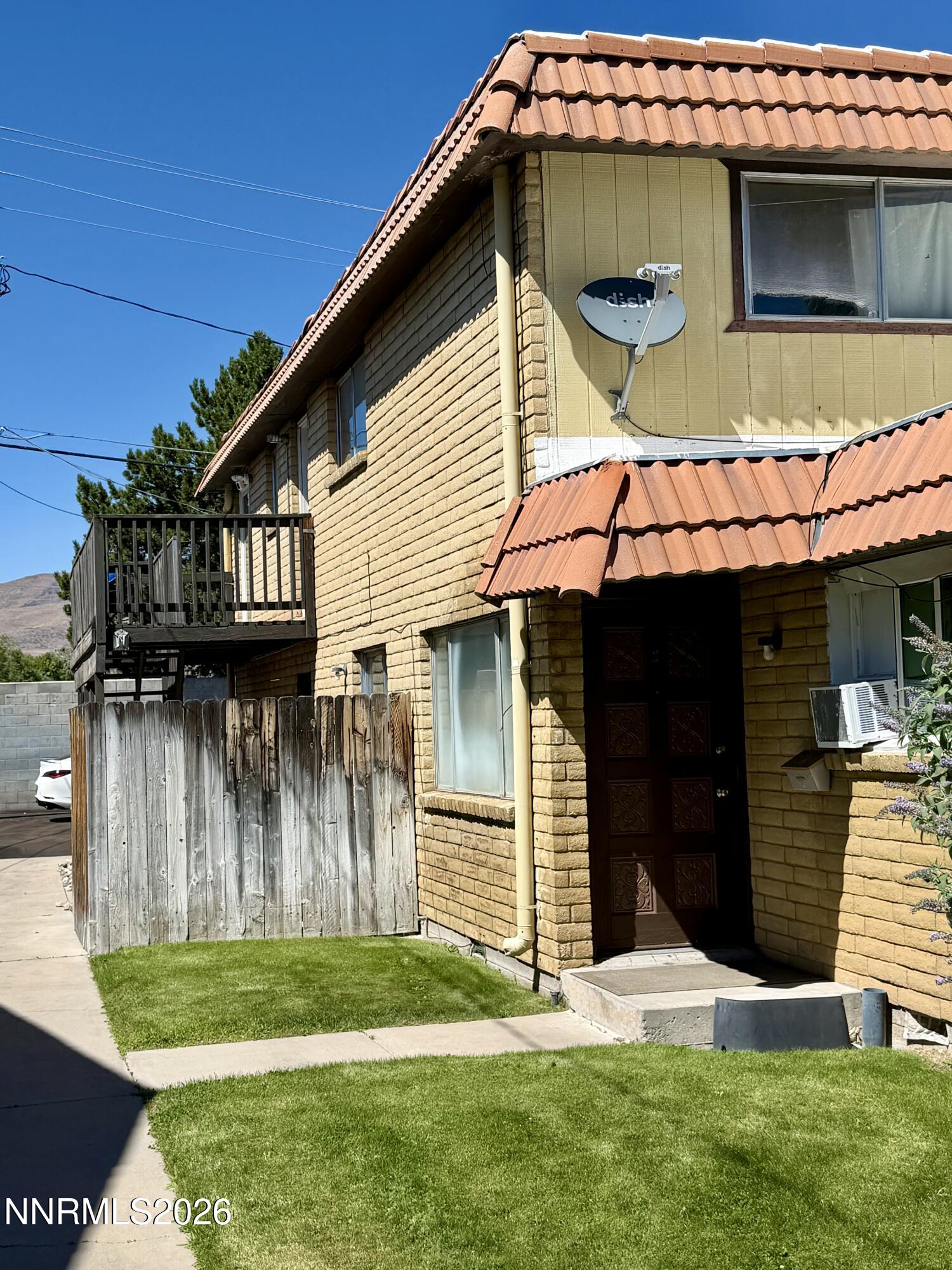 3240 Woodside Drive