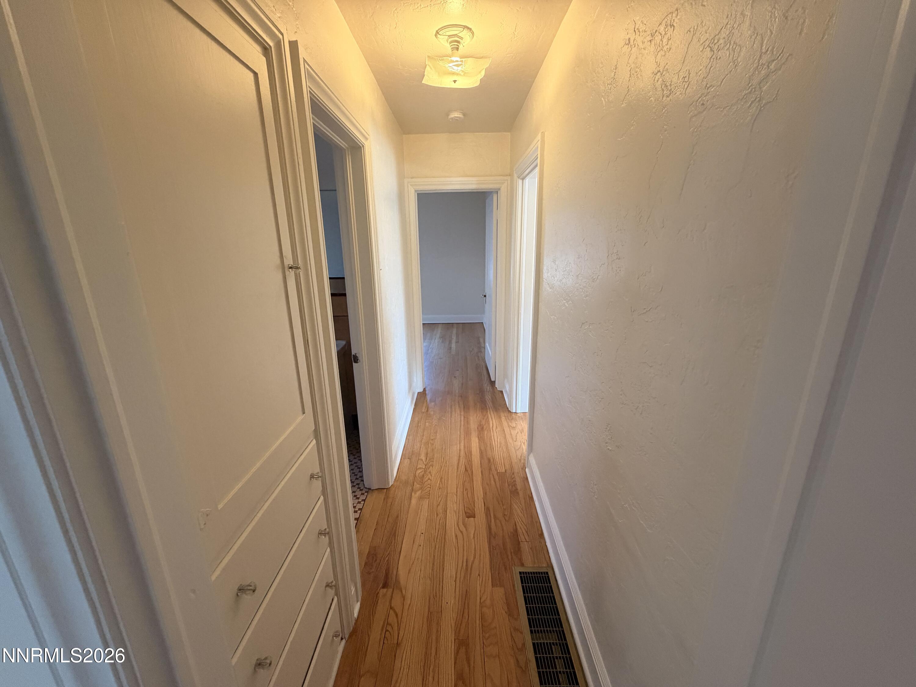 541 Thoma Street Property Photo 13