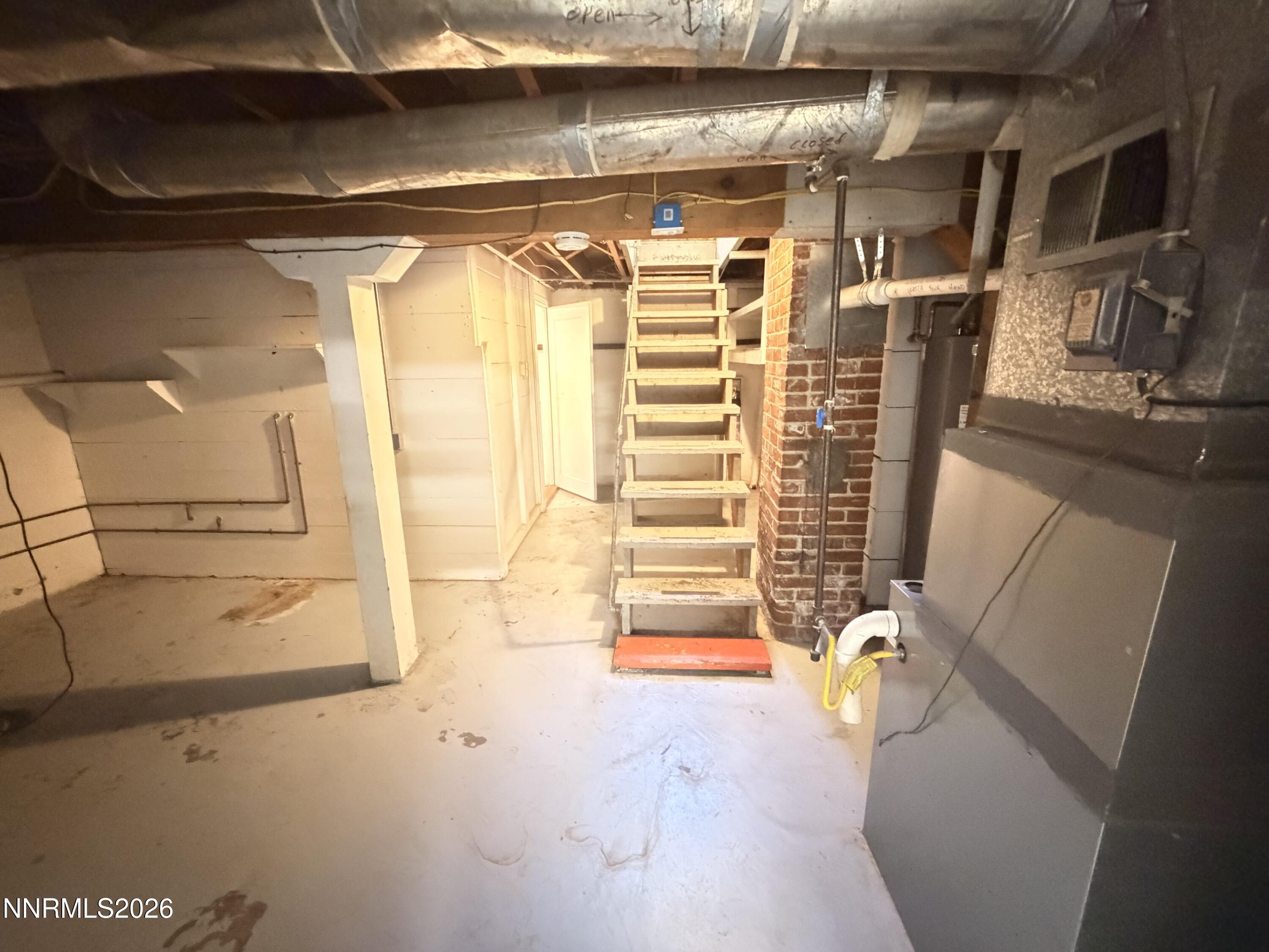 541 Thoma Street Property Photo 16