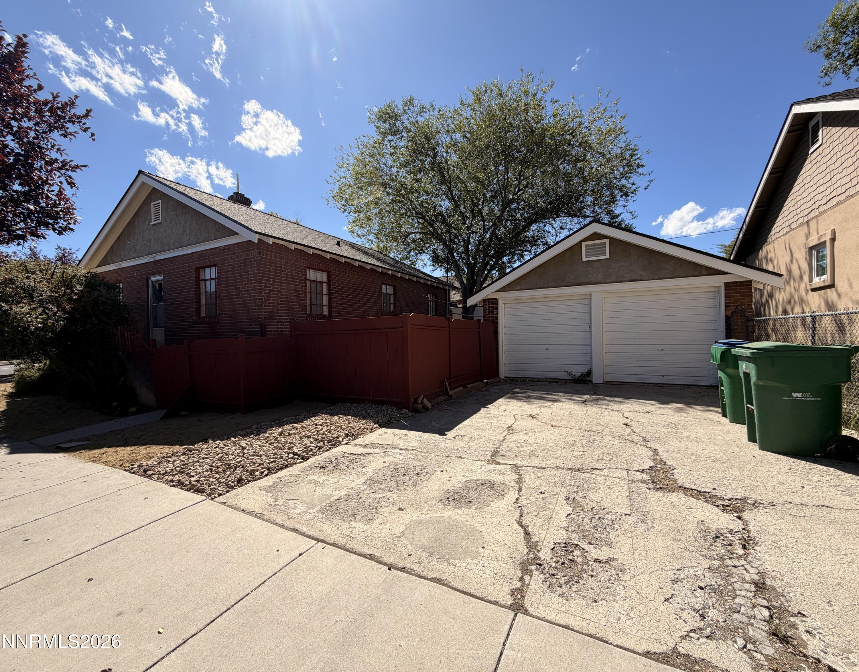 541 Thoma Street Property Photo 20