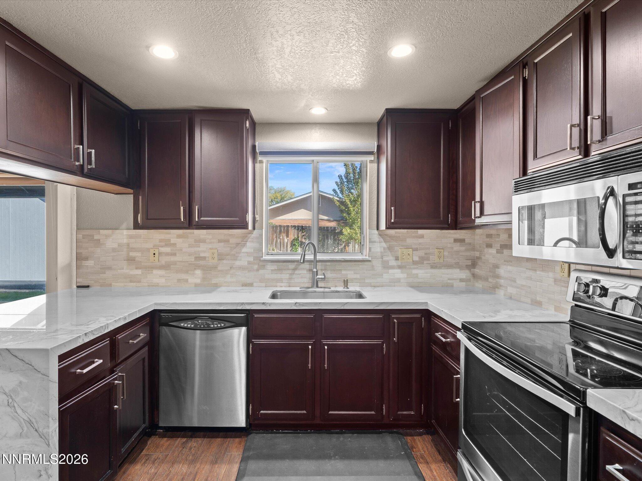 698 Lucas Drive Property Photo 31