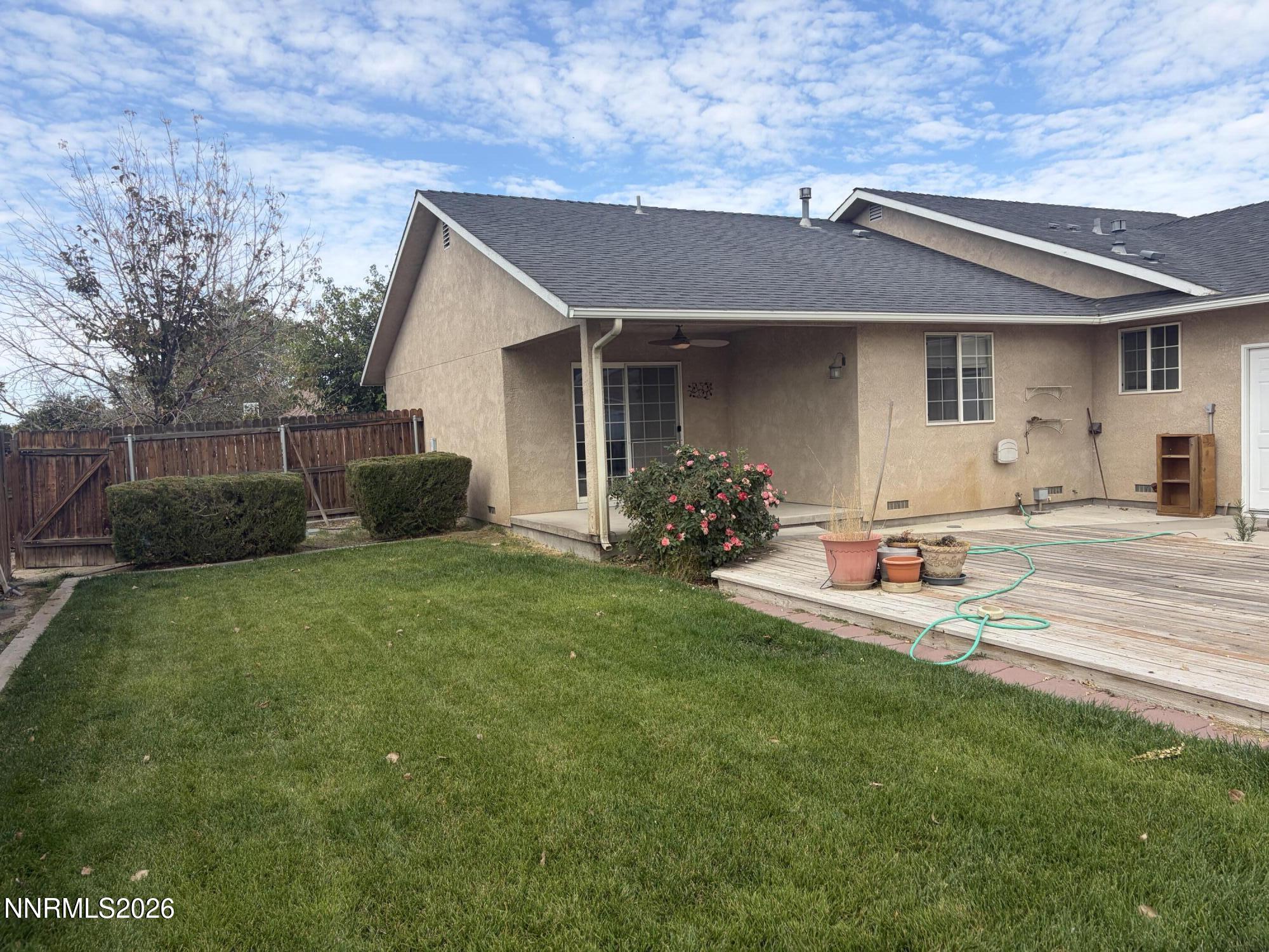 1120 Penelope Drive Property Photo 5
