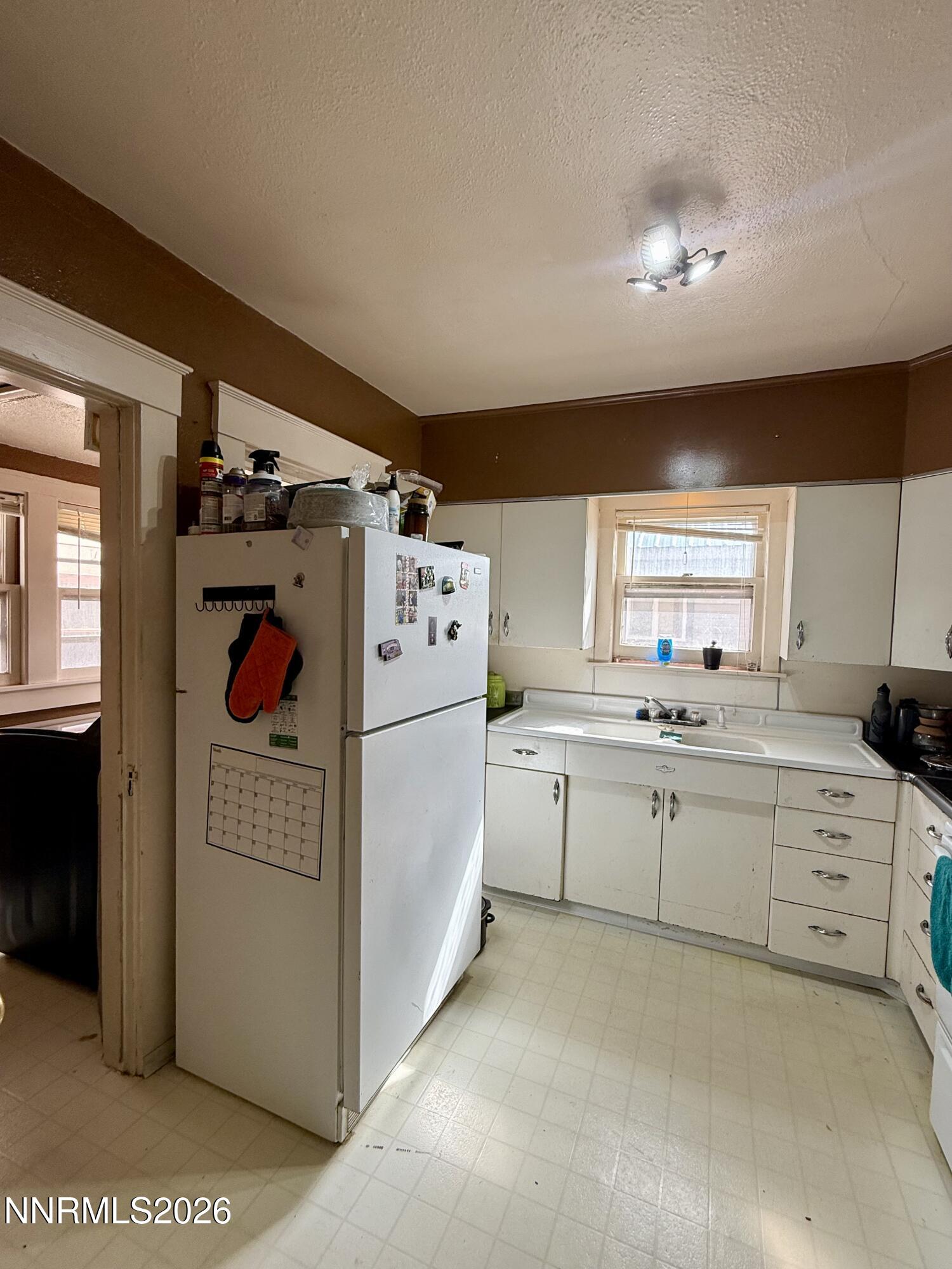 665 Court Street Property Photo 12