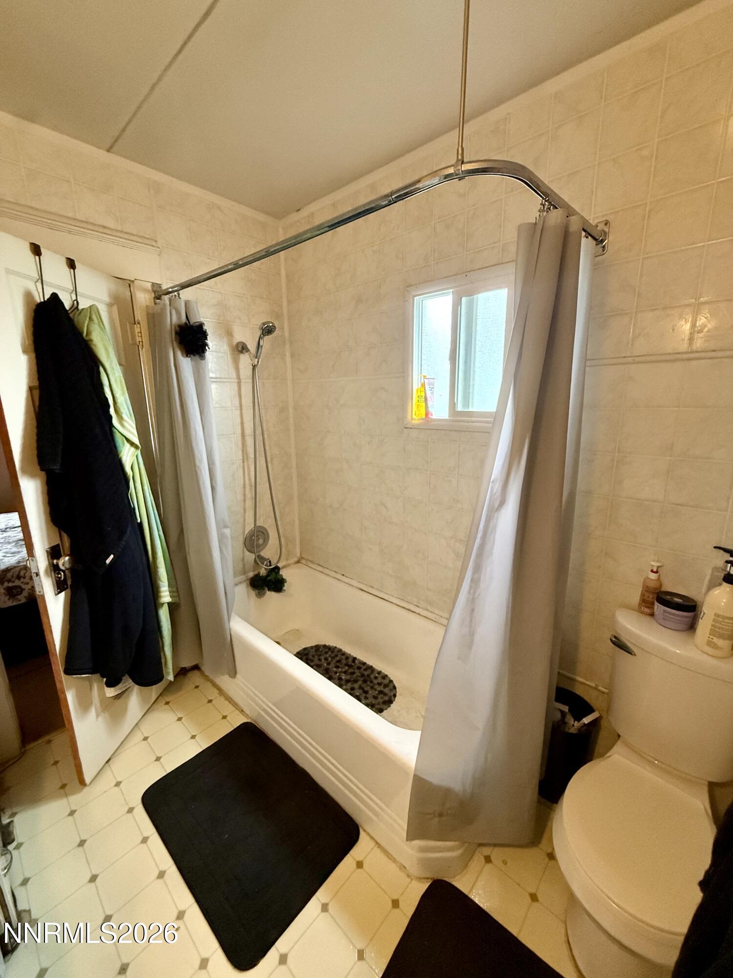 665 Court Street Property Photo 16