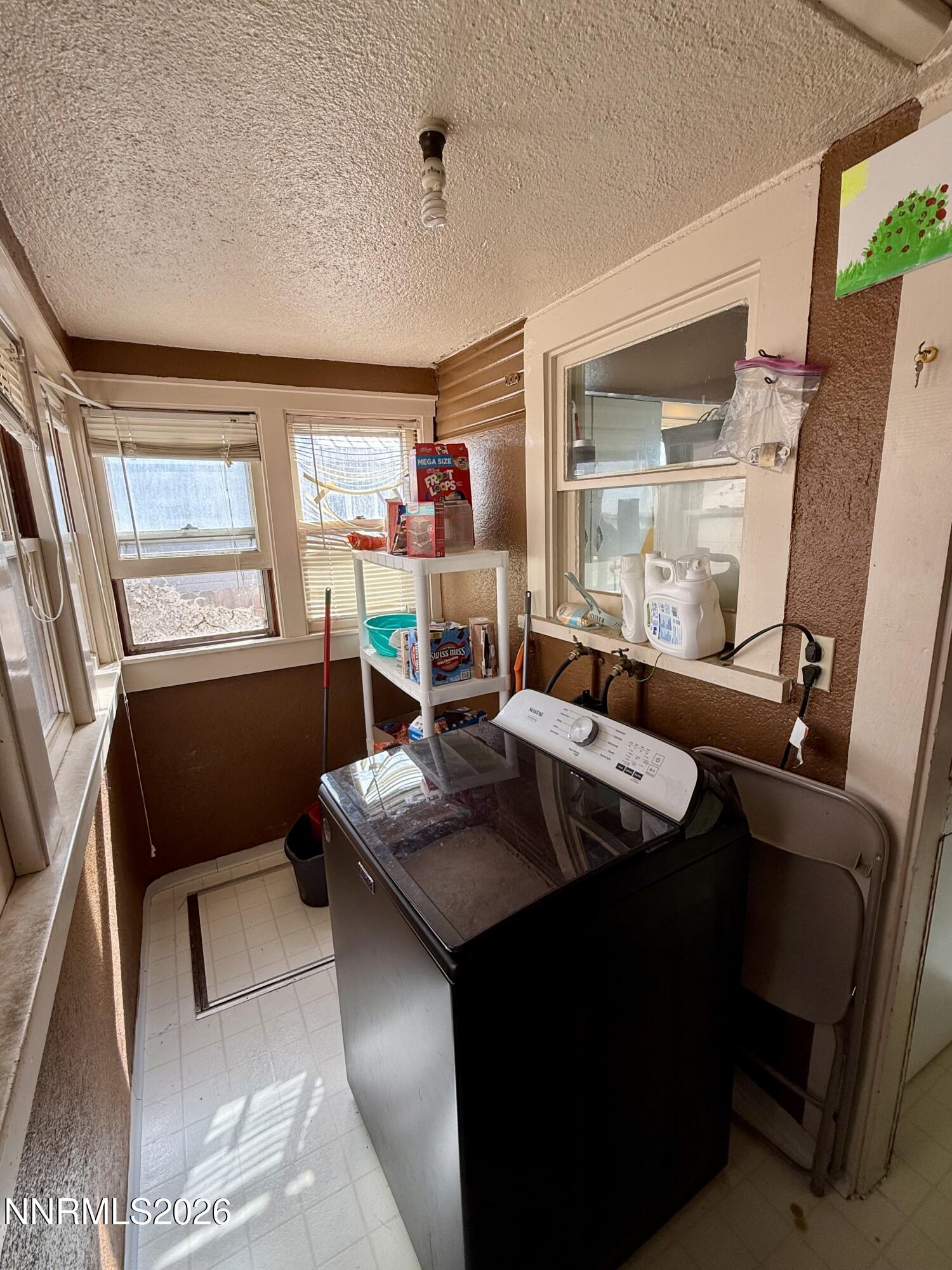 665 Court Street Property Photo 23