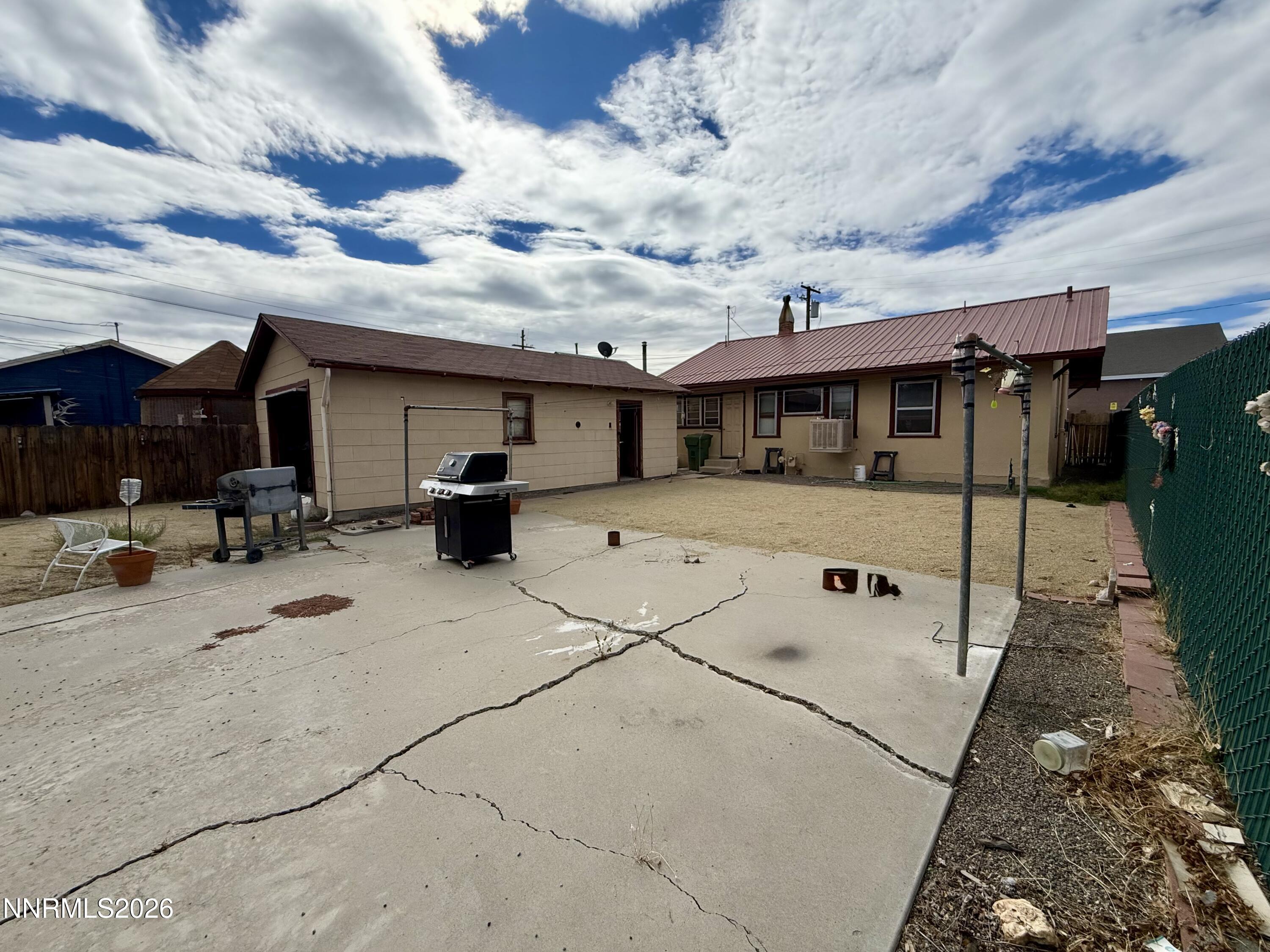 665 Court Street Property Photo 25