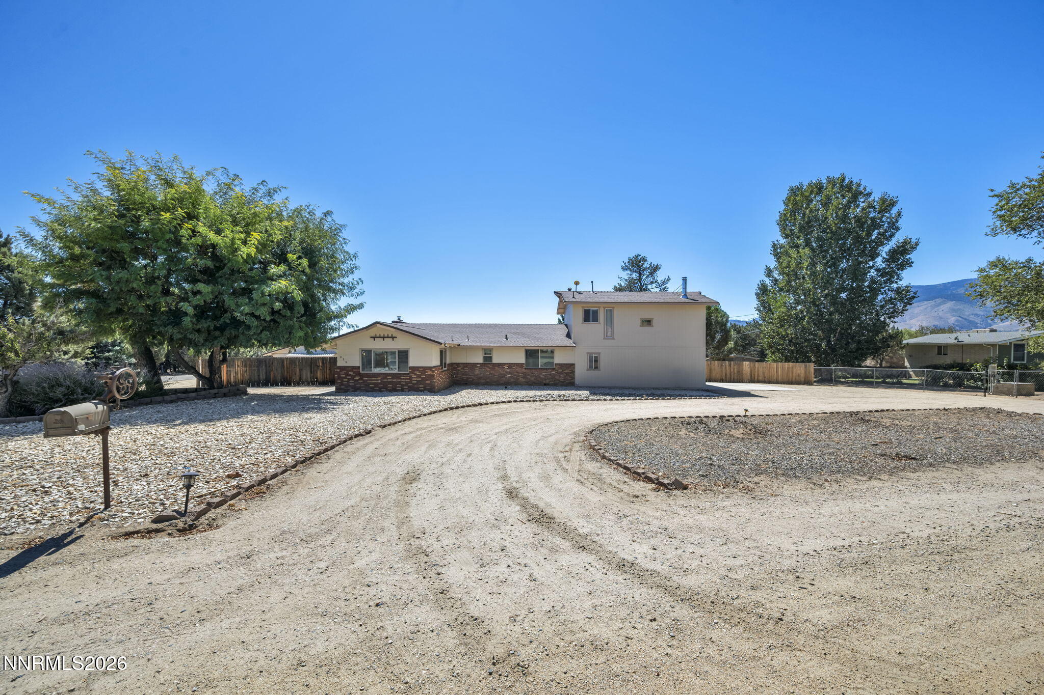 919 Arrowhead Drive Property Photo 1