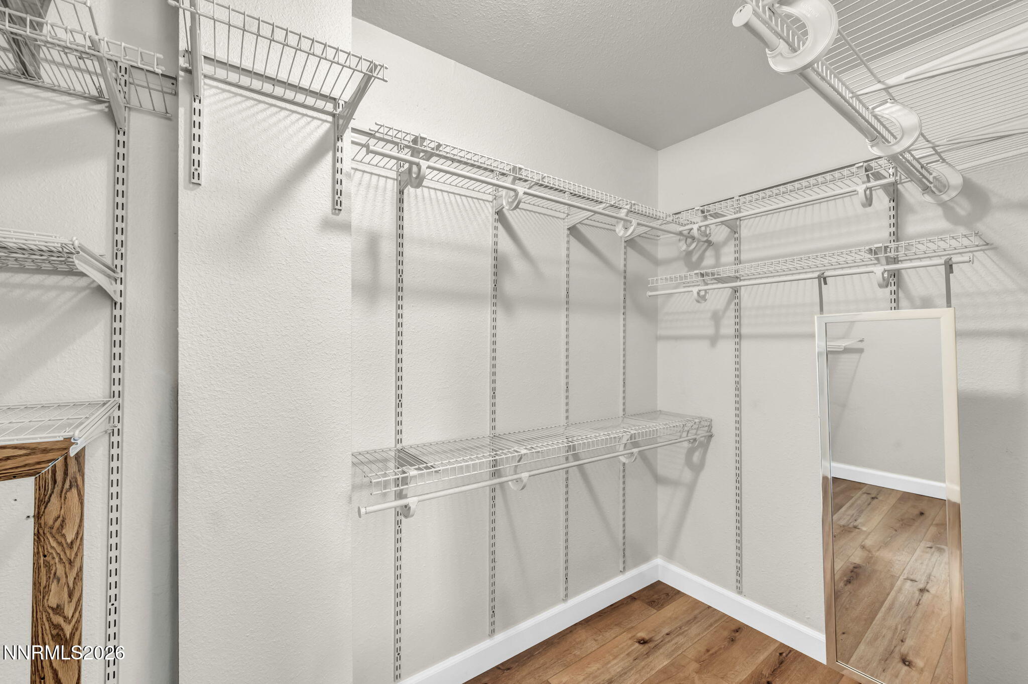 919 Arrowhead Drive Property Photo 30