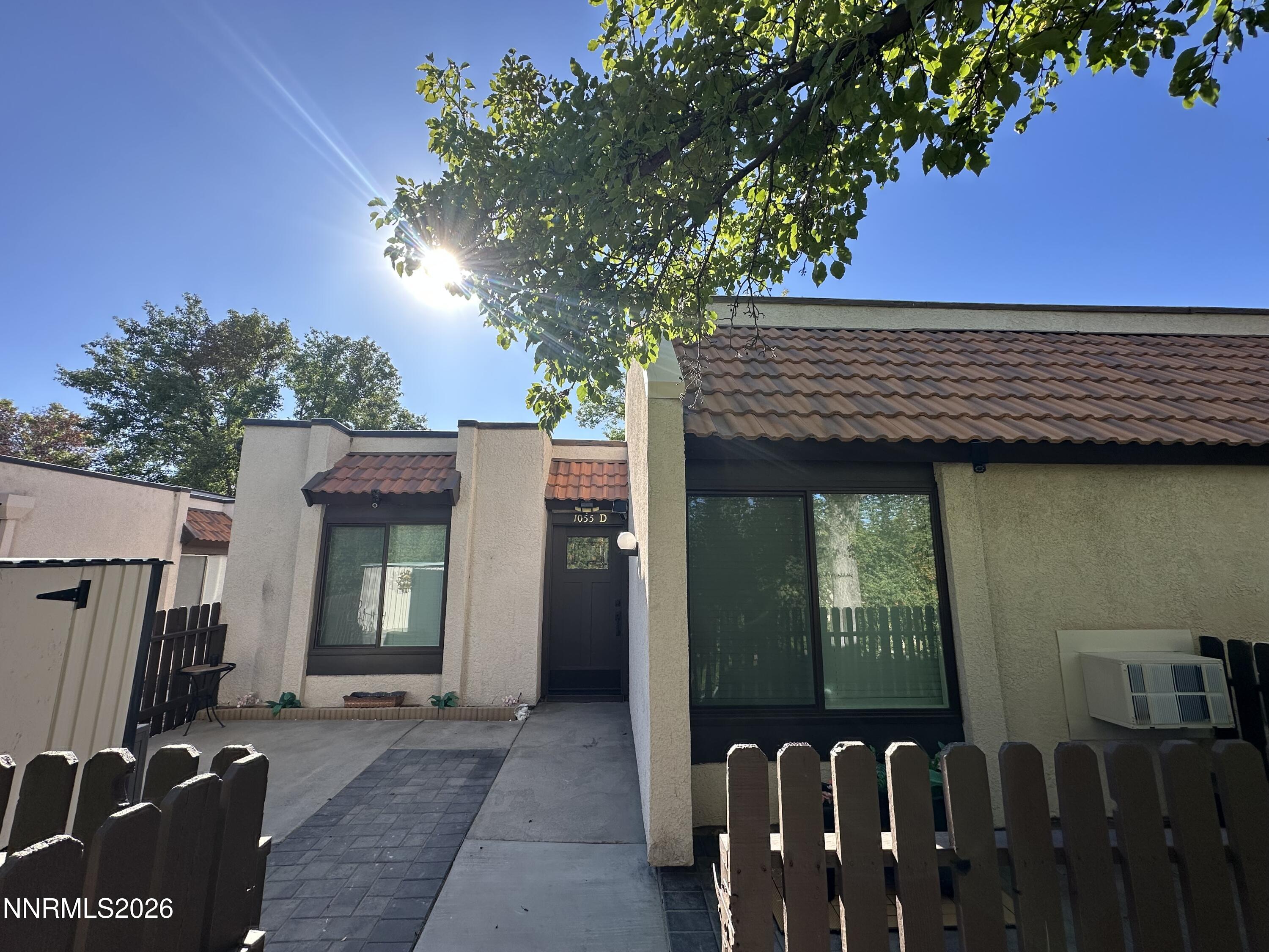 1055 Baywood #d Drive Property Photo 3