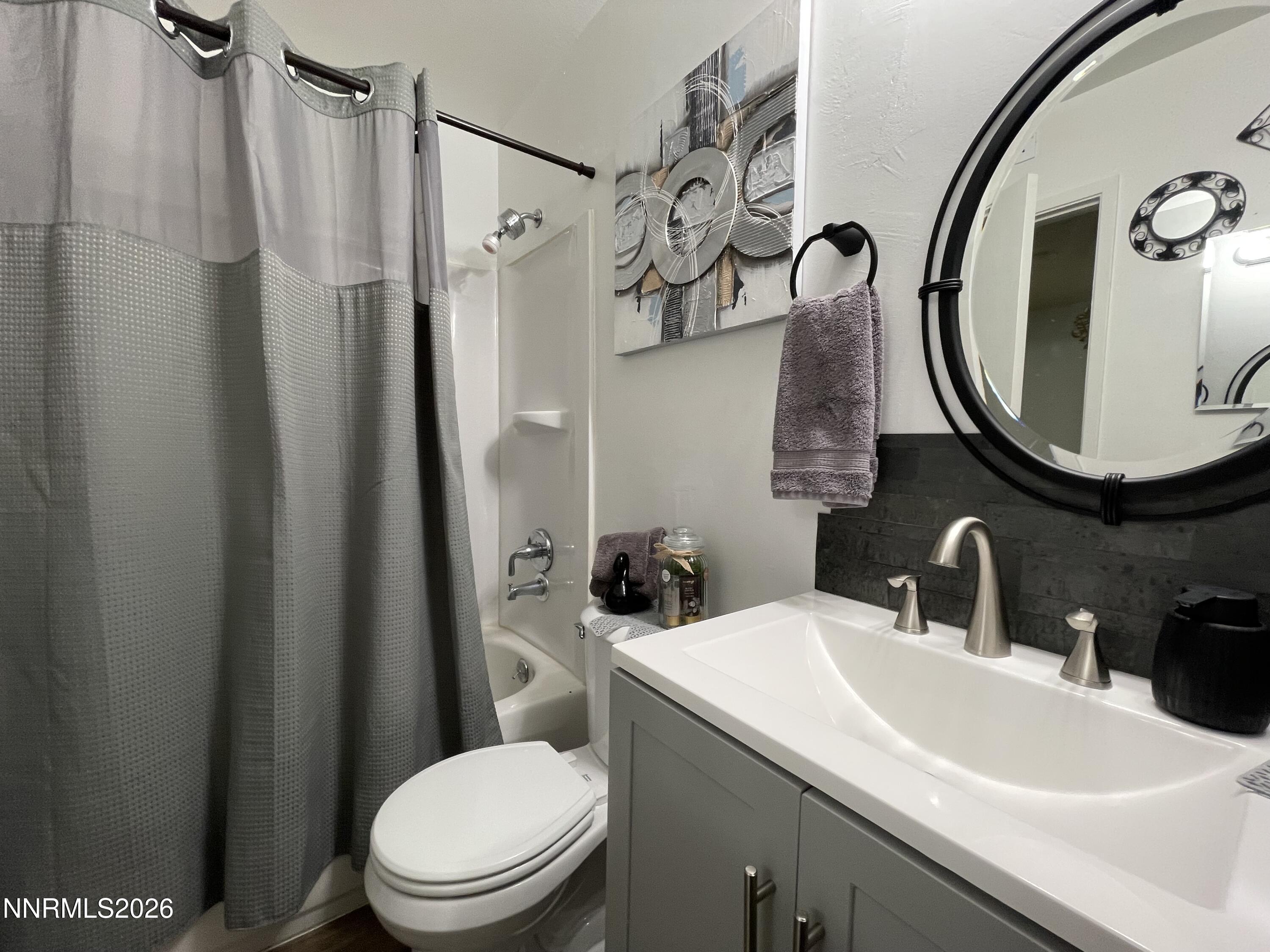 1055 Baywood #d Drive Property Photo 21