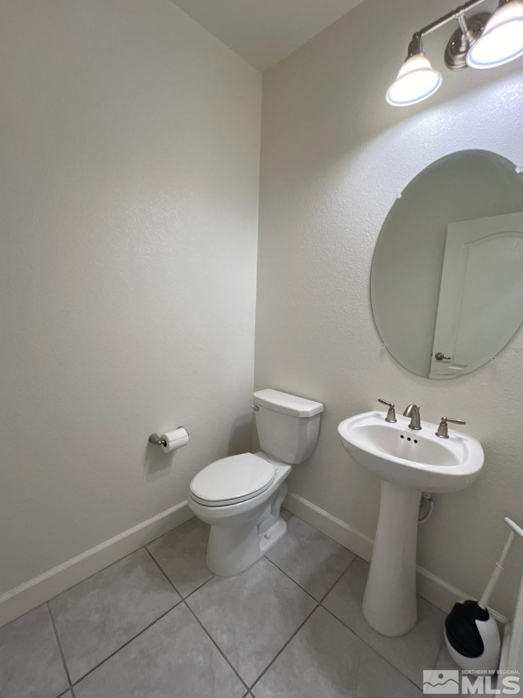 9722 Quartette Drive Property Photo 16
