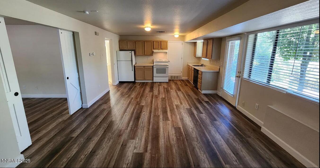 2835 Skyline Boulevard B Property Photo 1