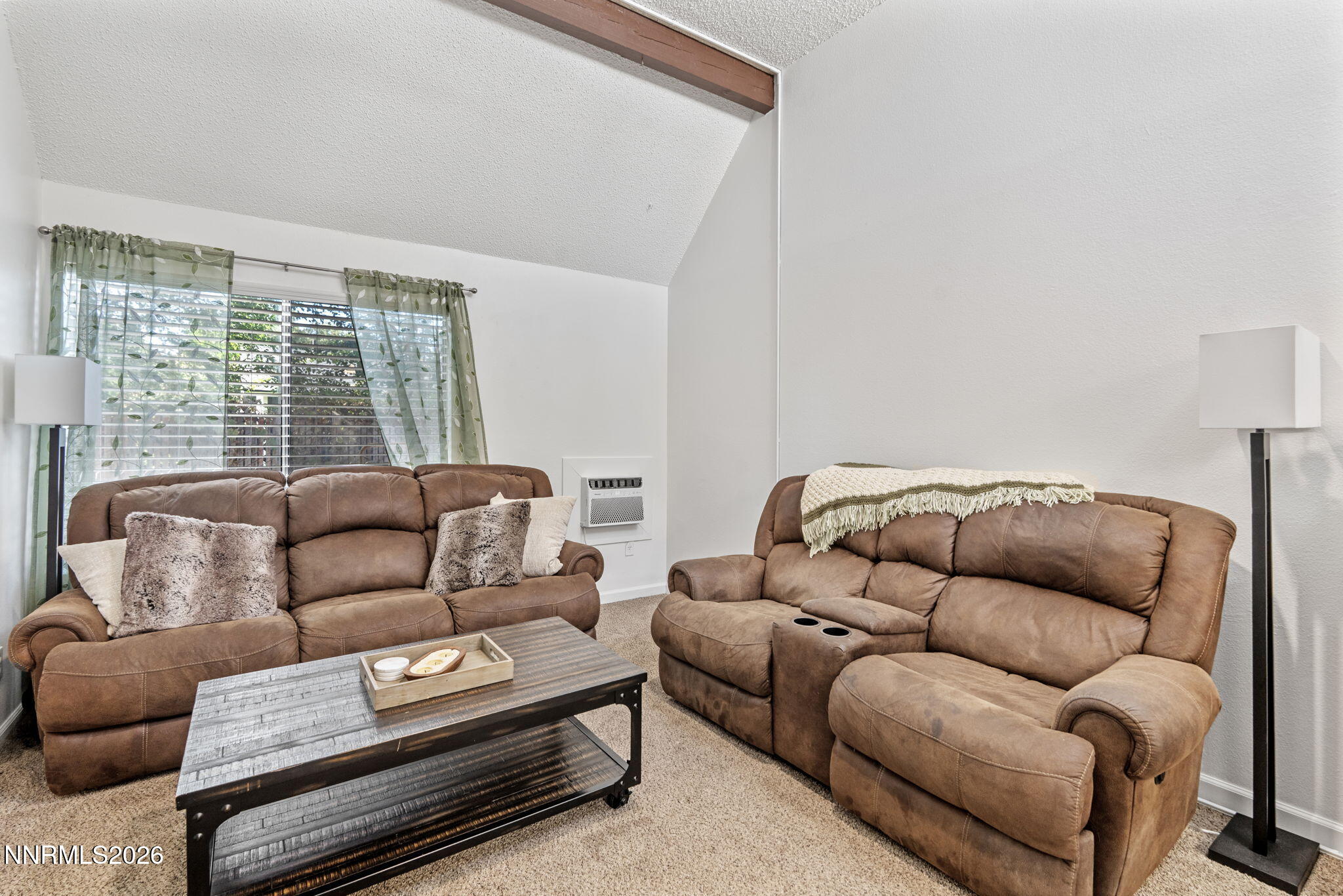 1040 Baywood Drive #c Property Photo 5