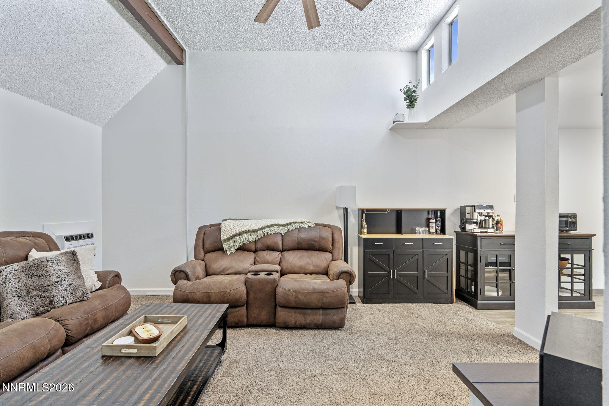 1040 Baywood Drive #c Property Photo 6