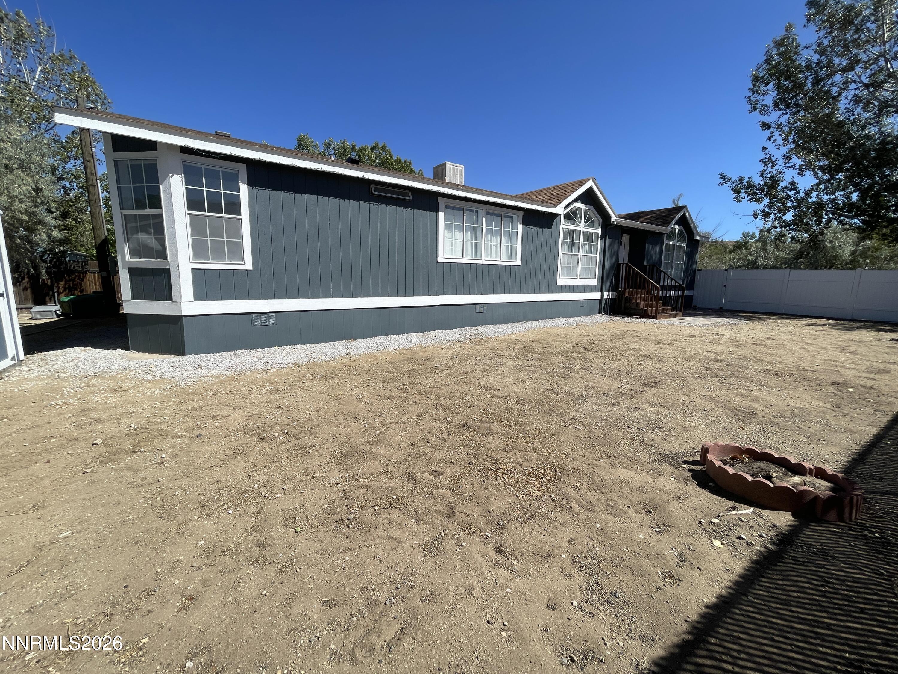 483 W Patrician Drive Property Photo 7