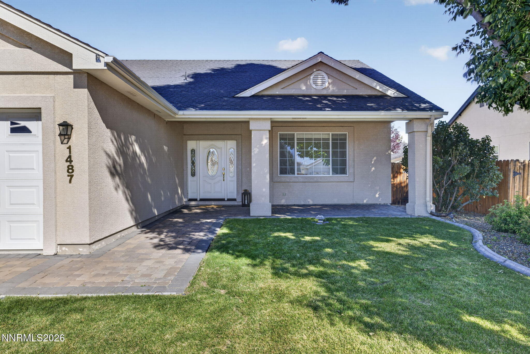 1487 Longfellow Lane Property Photo 4